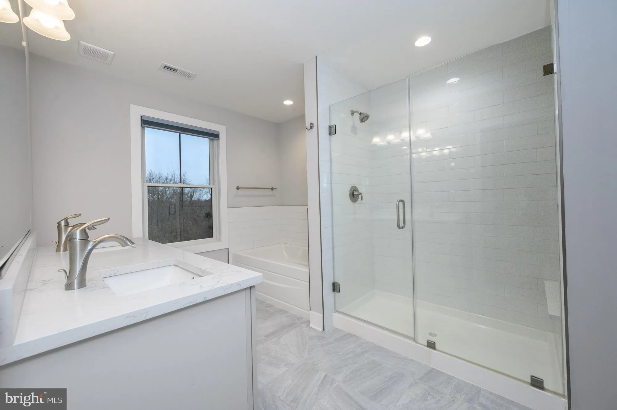 Property Slideshow image 18 of 39 | 34 riverwalk, Plainsboro, NJ, 08536