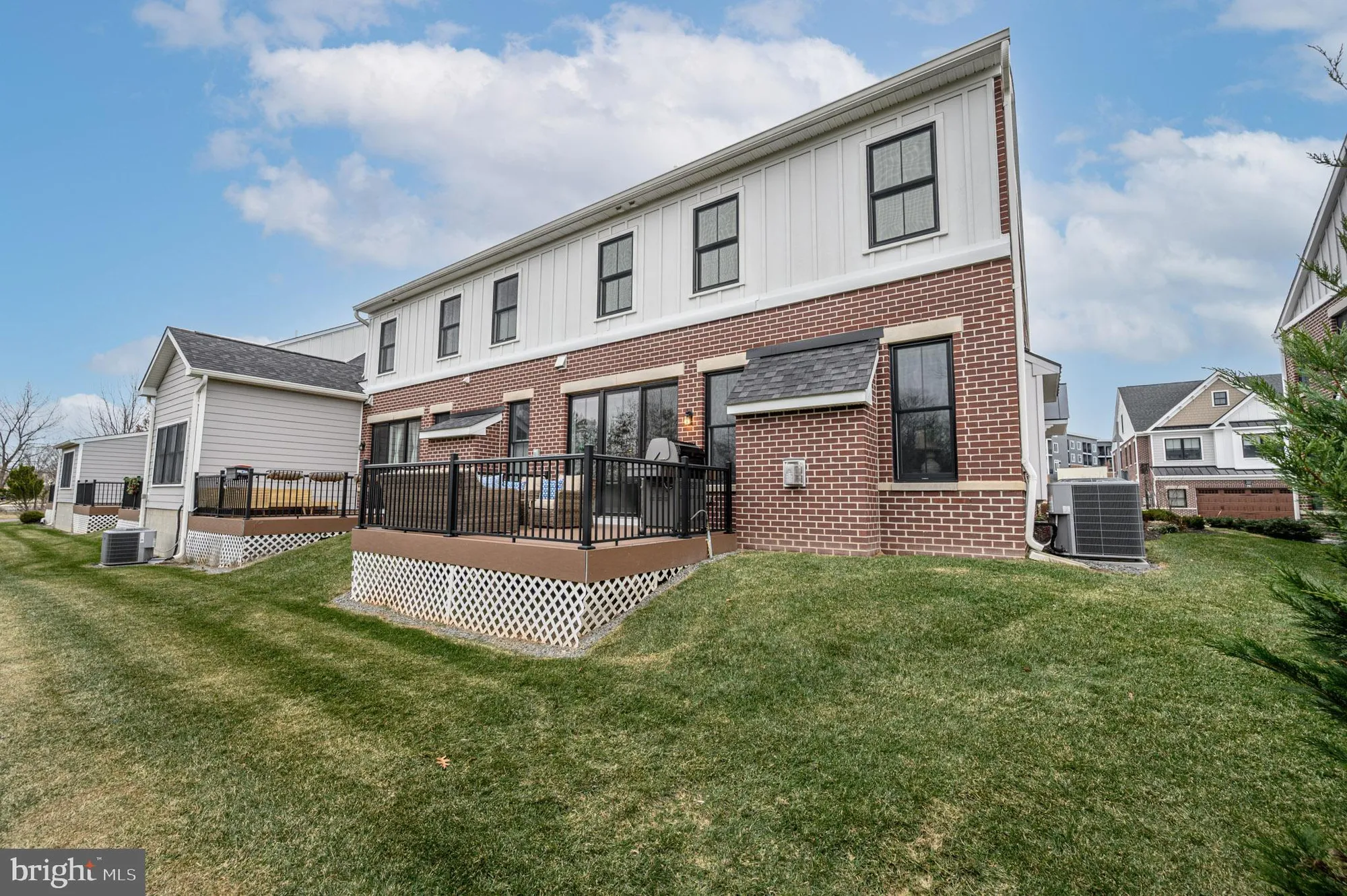 Property Slideshow image 37 of 39 | 34 riverwalk, Plainsboro, NJ, 08536