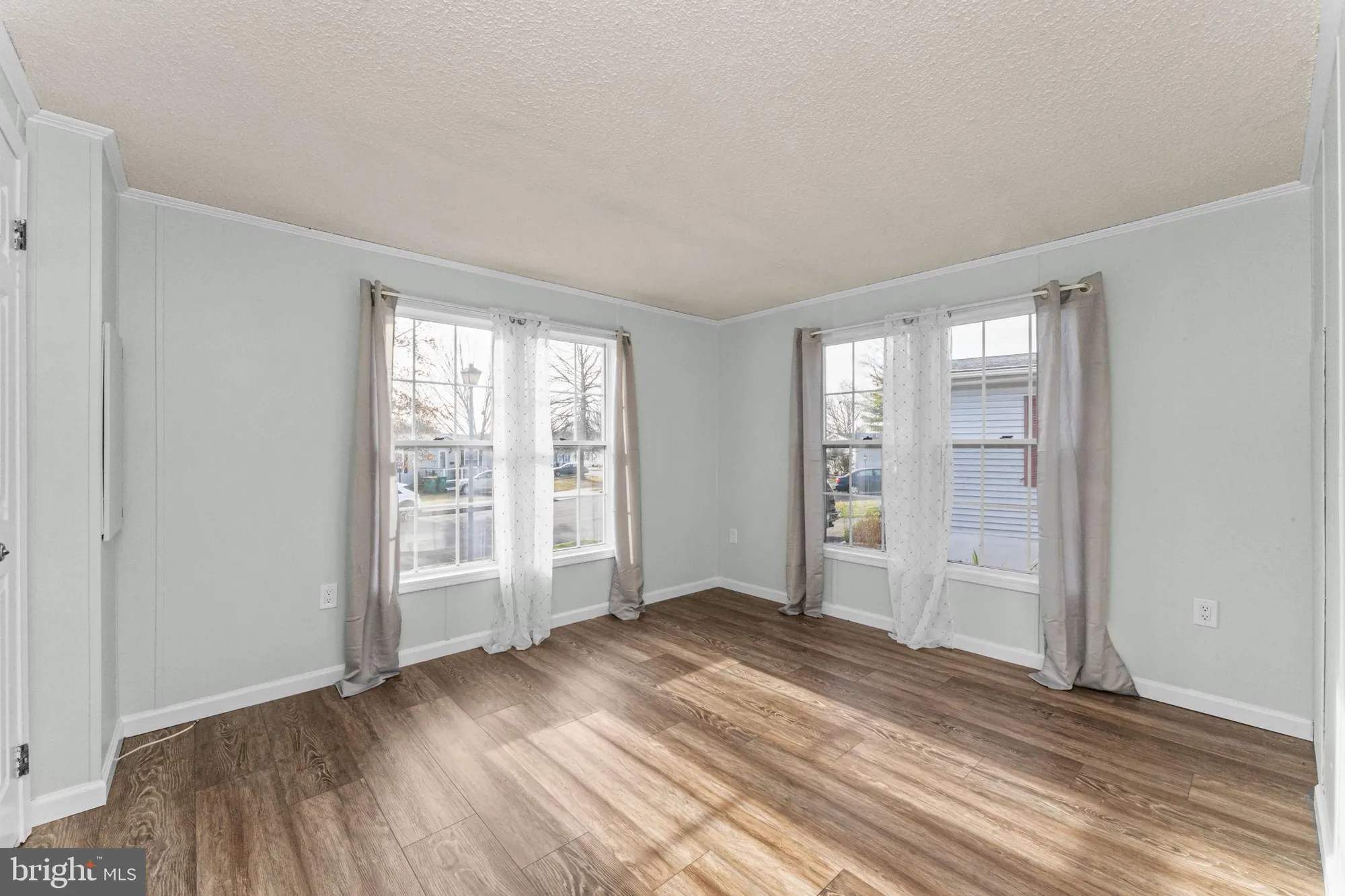 Property Slideshow image 15 of 23 | 738 aspen cir, Red Hill, PA, 18076