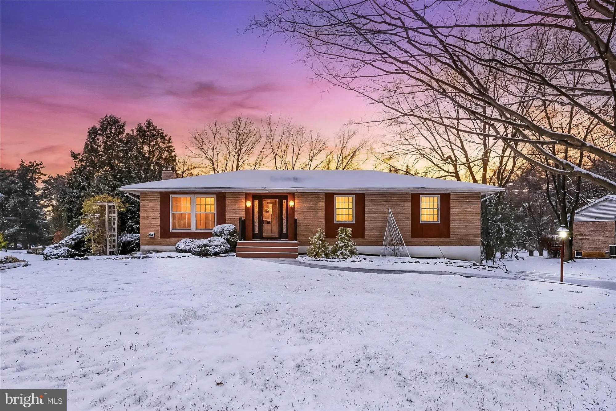 Property Slideshow image 1 of 29 | 3821 club house dr, Fayetteville, PA, 17222