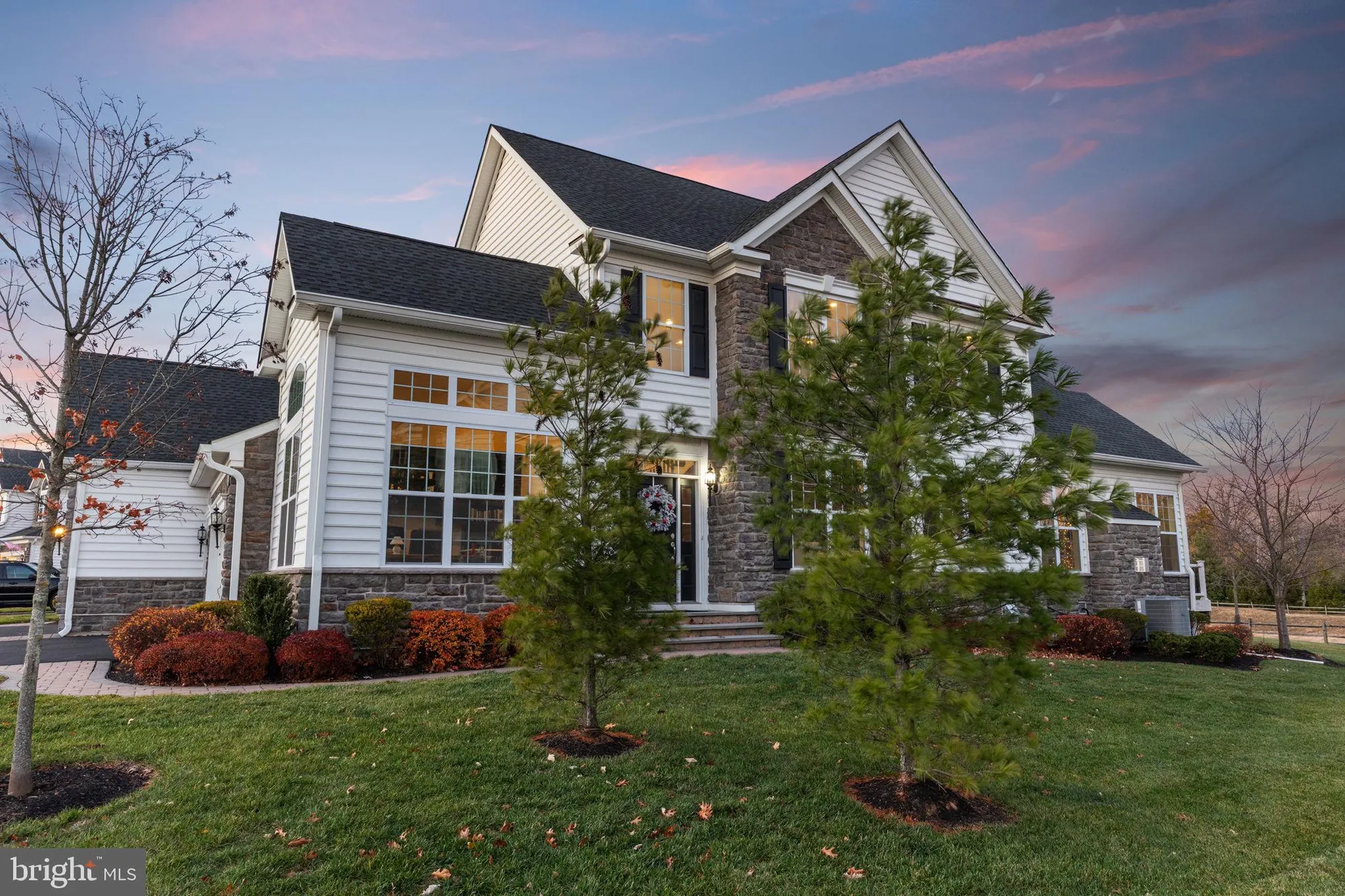 Property Slideshow image 6 of 39 | 26 hillyer ln, Newtown, PA, 18940