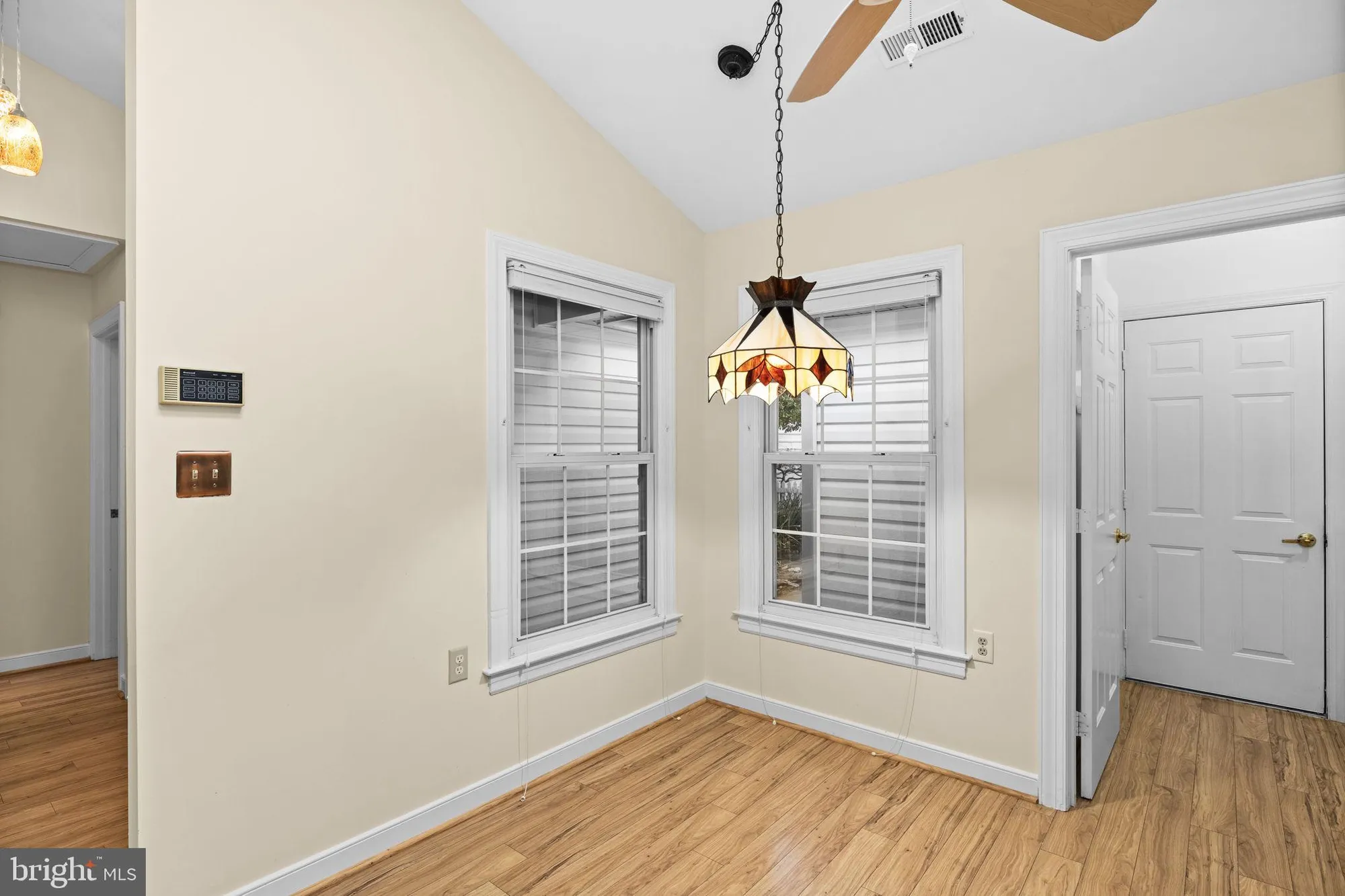 Property Slideshow image 11 of 52 | 11550 savannah dr, Fredericksburg, VA, 22407