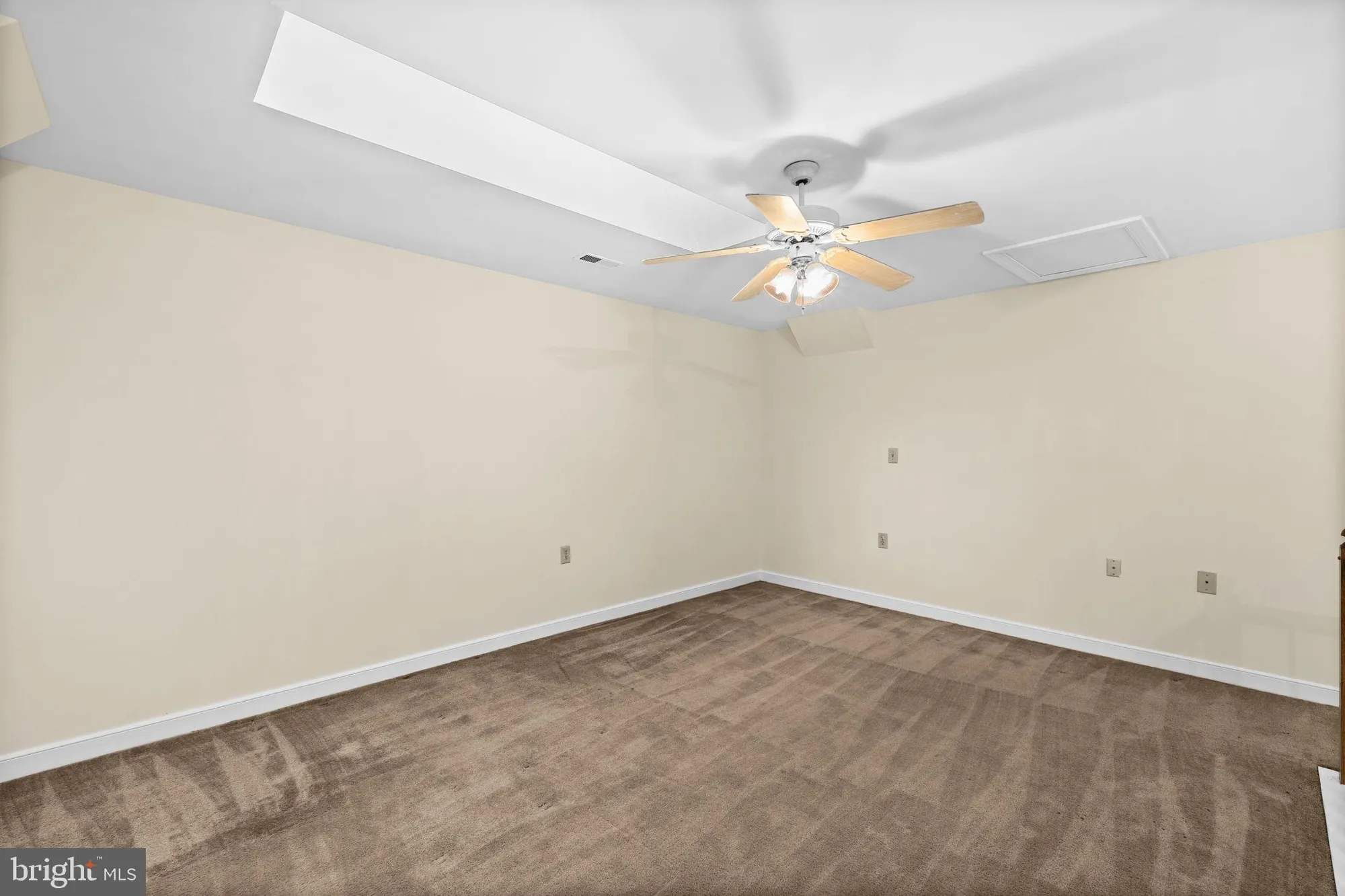 Property Slideshow image 36 of 52 | 11550 savannah dr, Fredericksburg, VA, 22407