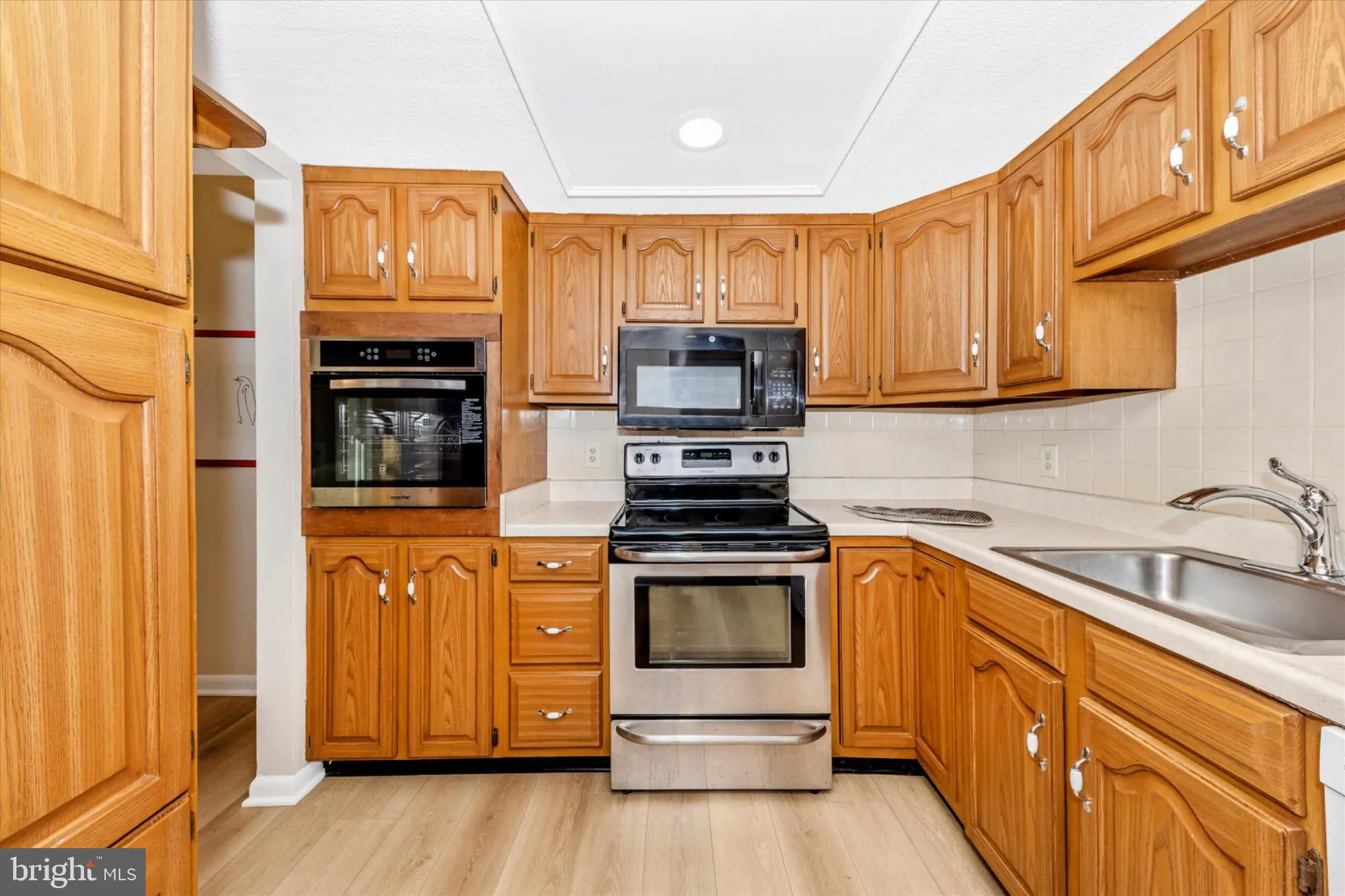 Property Slideshow image 5 of 27 | 3215 s leisure world blvd # 101-1, Silver Spring, MD, 20906