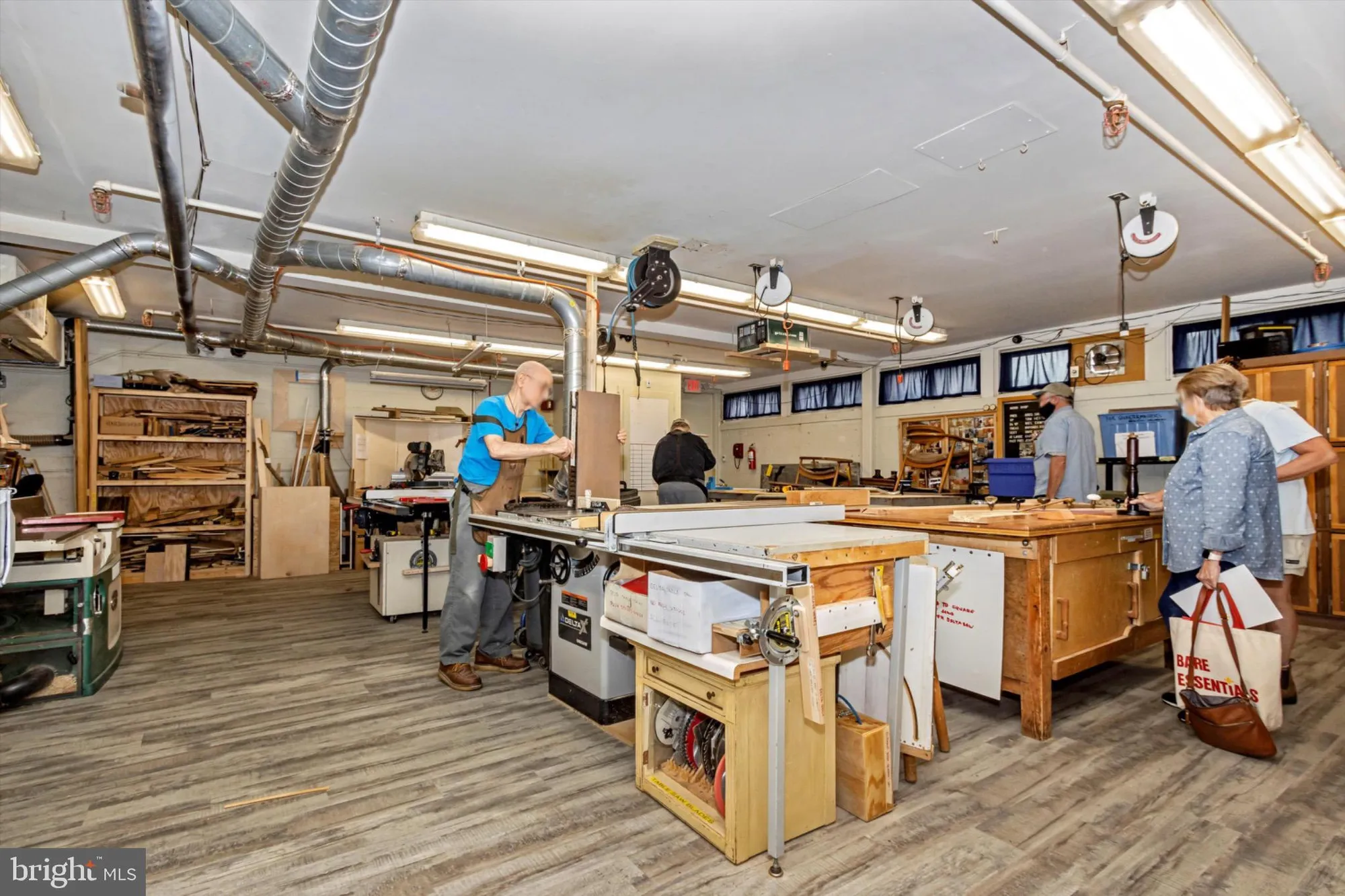 Property Slideshow image 20 of 27 | 3215 s leisure world blvd # 101-1, Silver Spring, MD, 20906