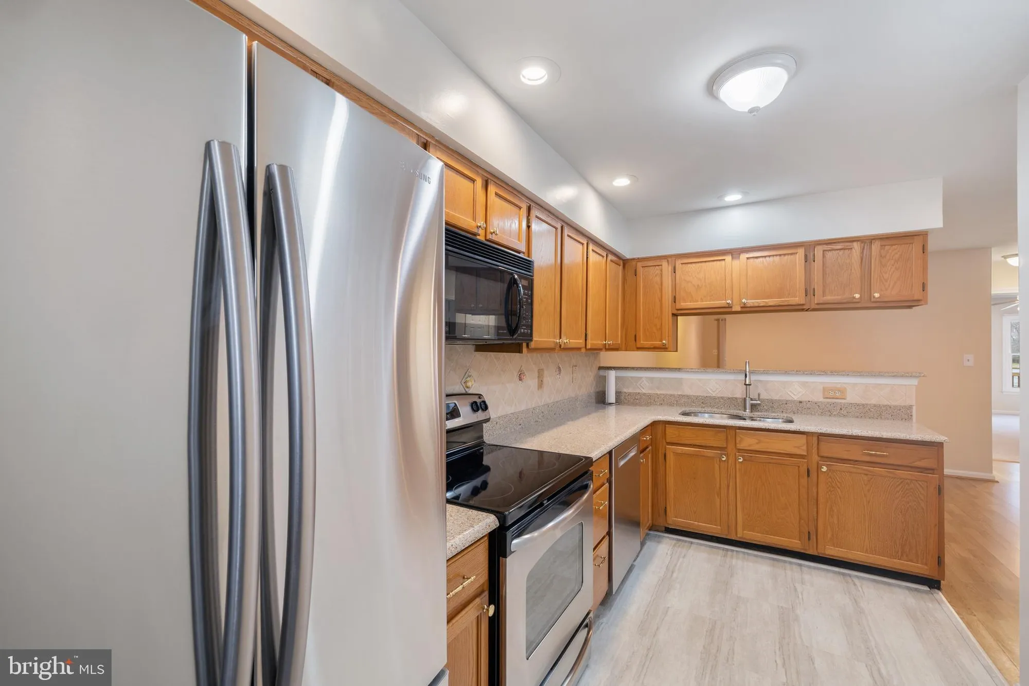 Property Slideshow image 13 of 25 | 1984 marconi cir, Annapolis, MD, 21401