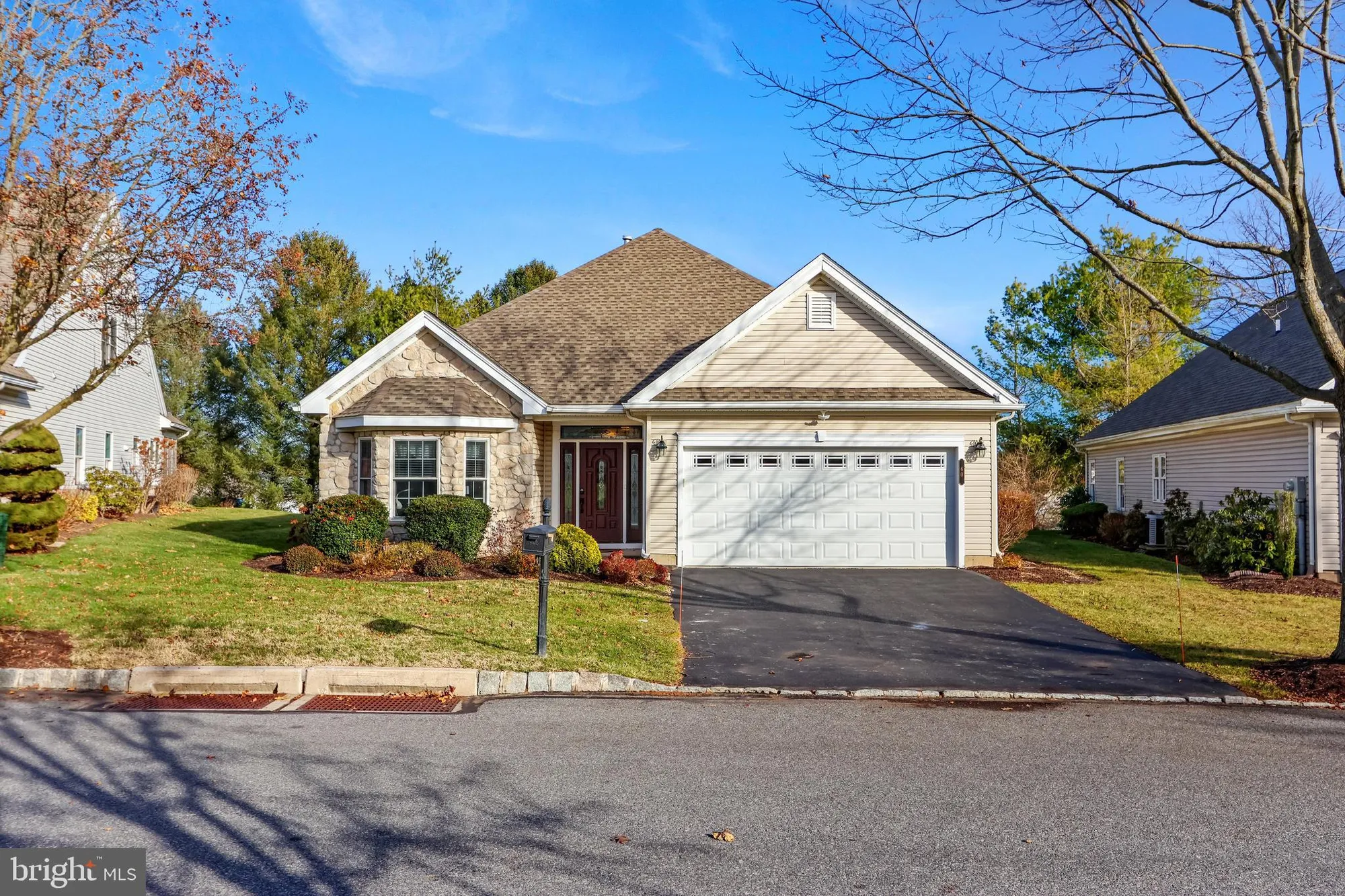 Property Slideshow image 32 of 44 | 60 glenmoor cir, Easton, PA, 18045