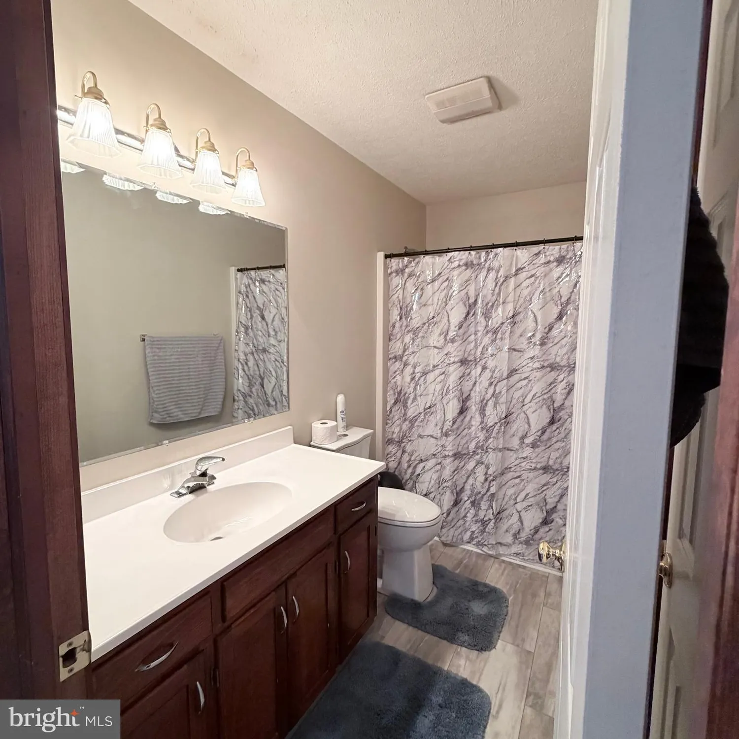 Property Slideshow image 21 of 75 | 6071 greenbriar ct, Fayetteville, PA, 17222