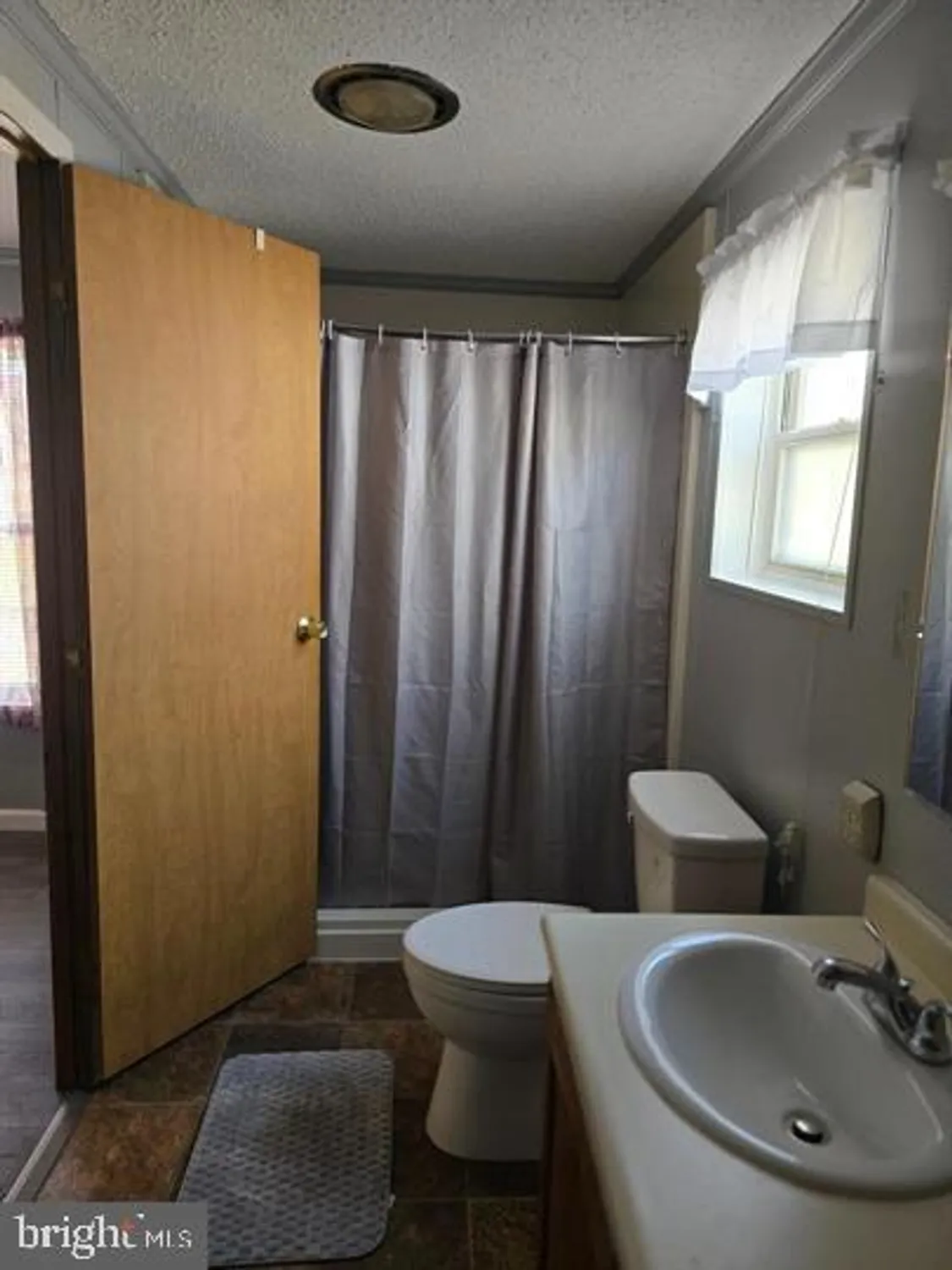 Property Slideshow image 19 of 20 | 43 hickory ln nj, Mays Landing, NJ, 08330