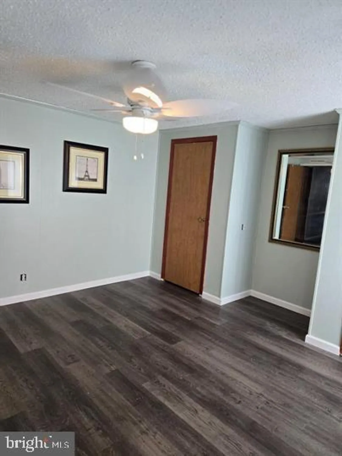 Property Slideshow image 7 of 20 | 43 hickory ln nj, Mays Landing, NJ, 08330