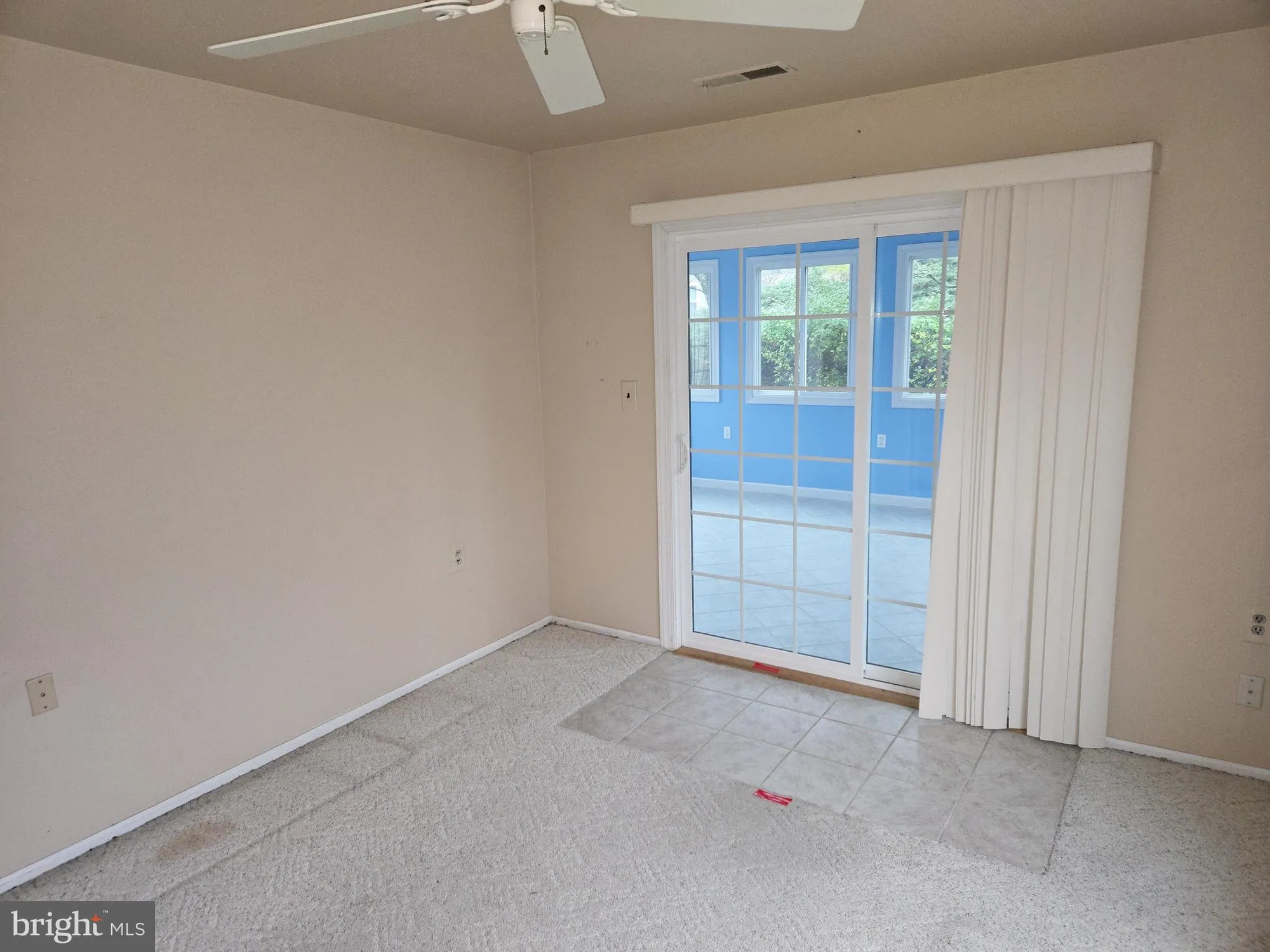 Property Slideshow image 6 of 34 | 27 kelly dr, West Deptford, NJ, 08096