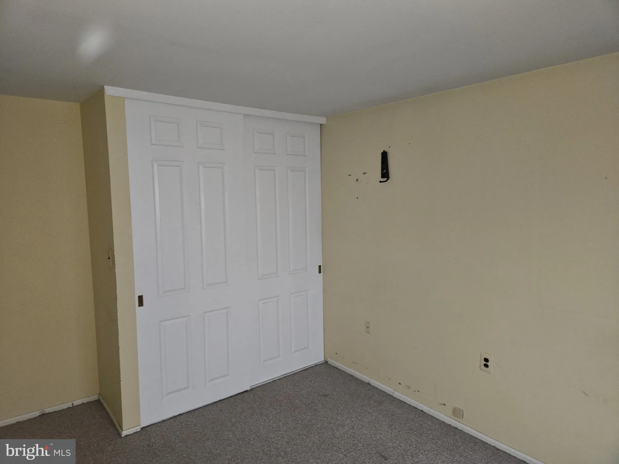 Property Slideshow image 26 of 34 | 27 kelly dr, West Deptford, NJ, 08096