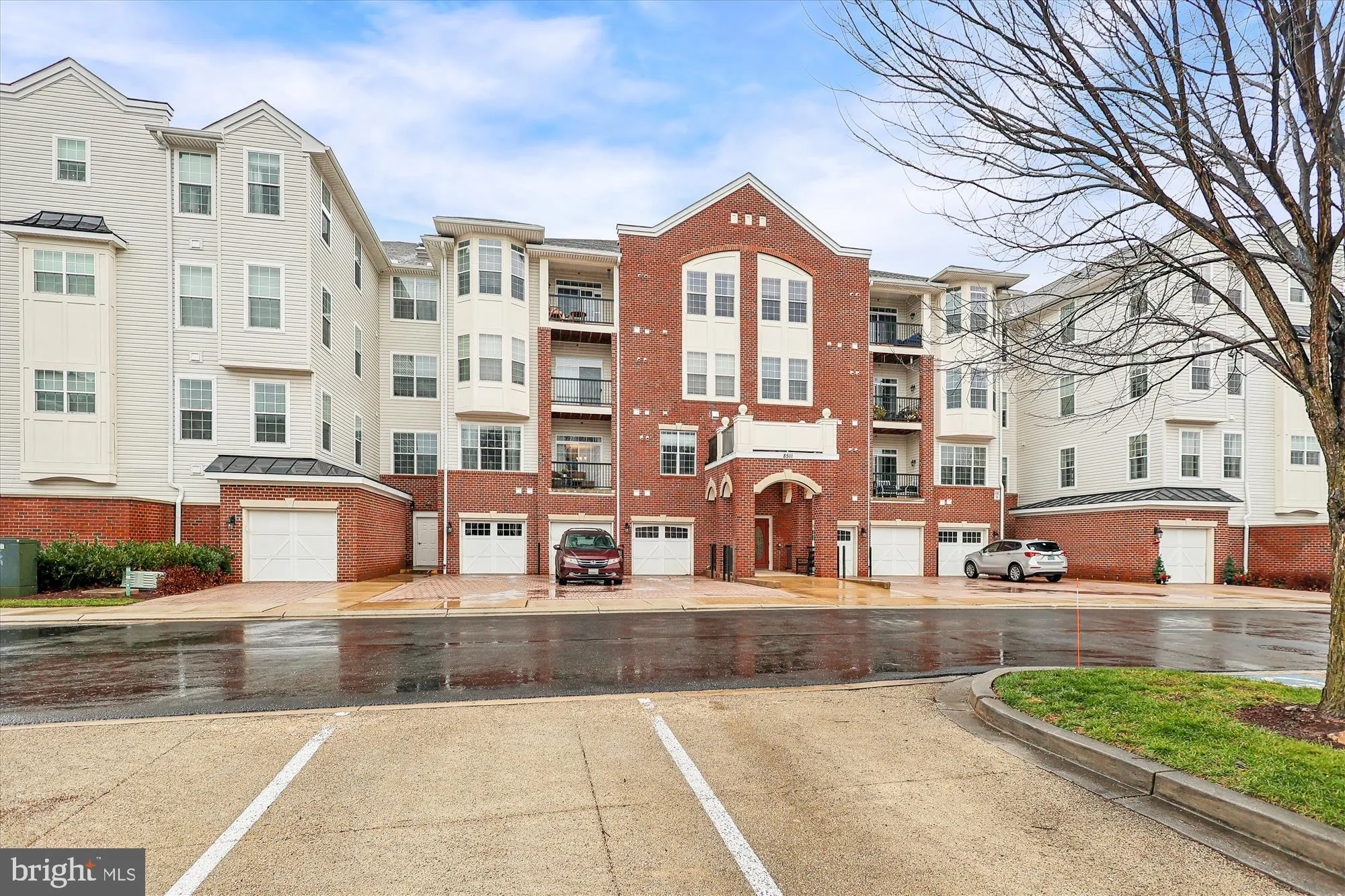 Property Slideshow image 1 of 31 | 8511 coltrane ct unit 204, Ellicott City, MD, 21043