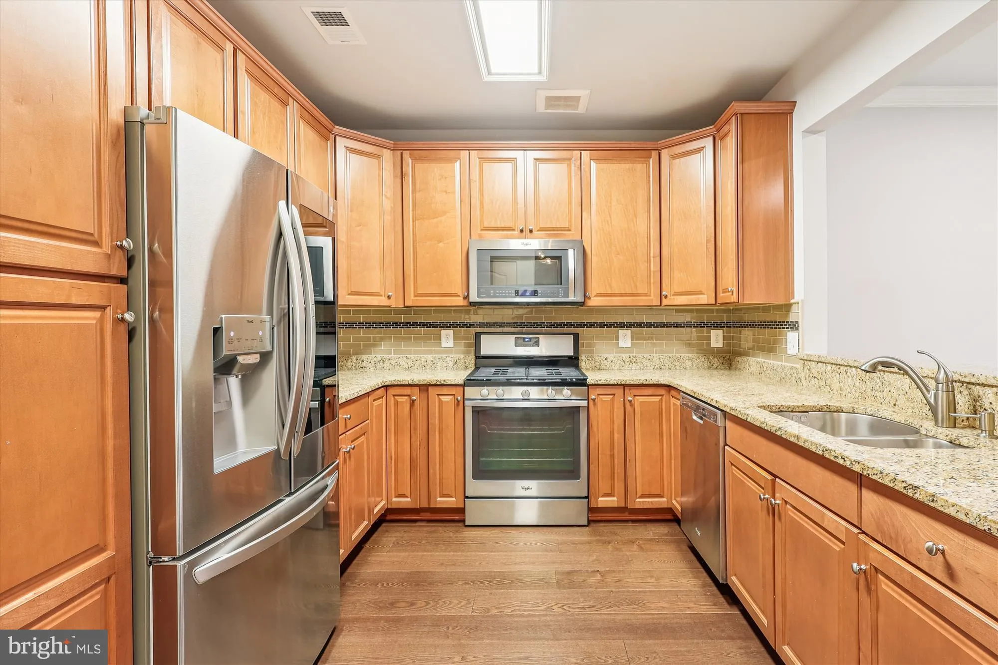Property Slideshow image 5 of 31 | 8511 coltrane ct unit 204, Ellicott City, MD, 21043