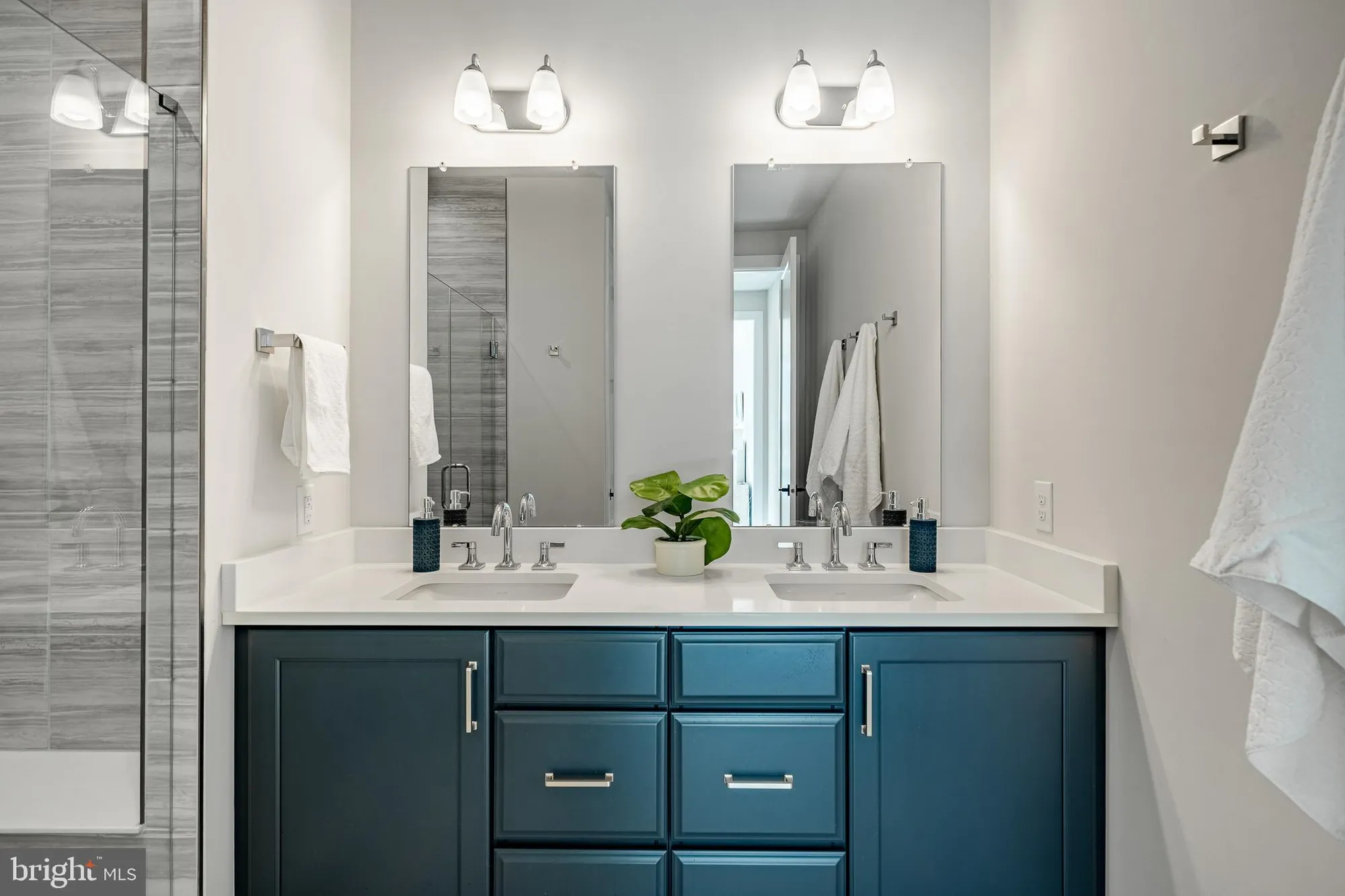 Property Slideshow image 23 of 45 | 581 trifecta rd, Downingtown, PA, 19335