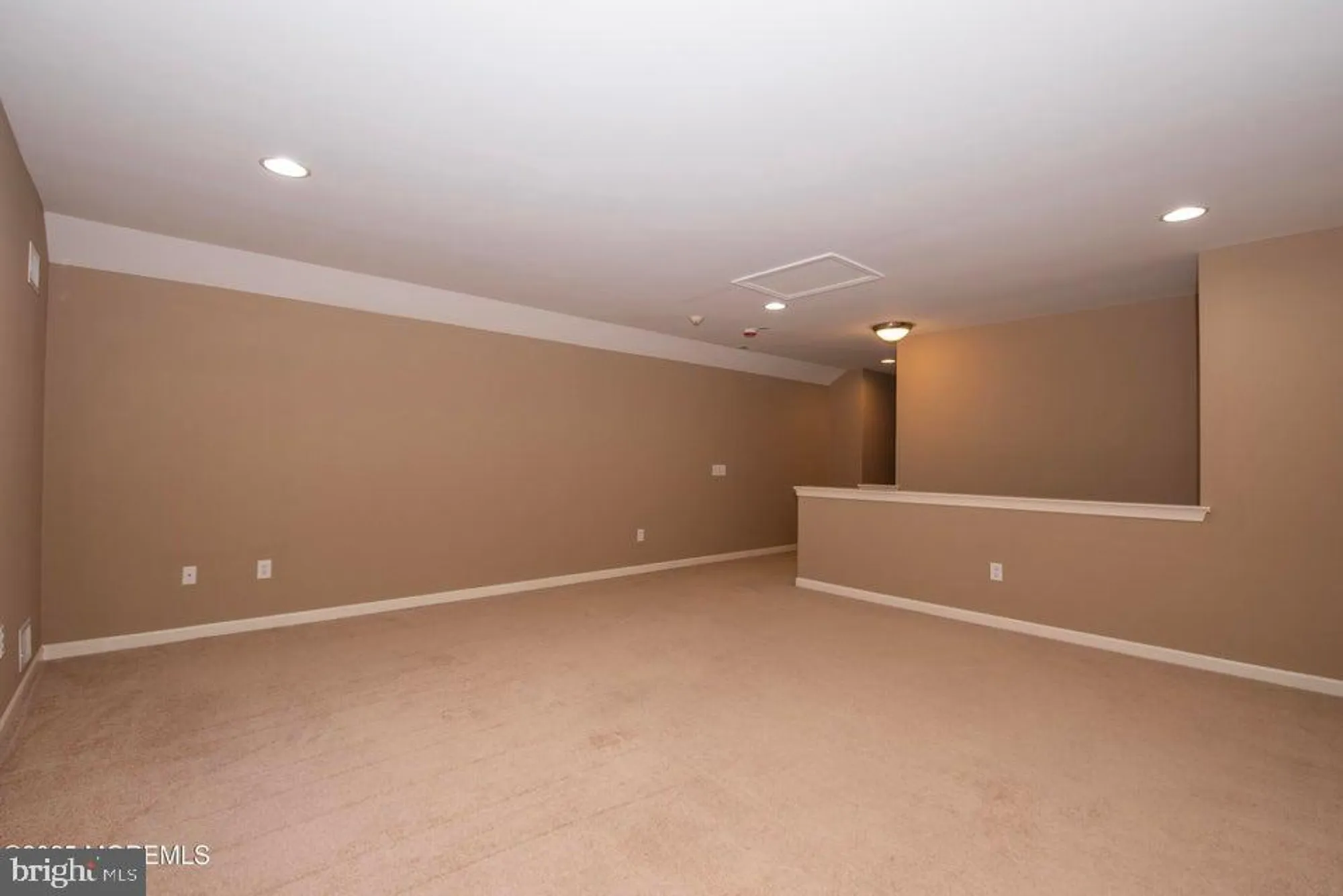 Property Slideshow image 59 of 68 | 110 wild dunes way, Jackson, NJ, 08527