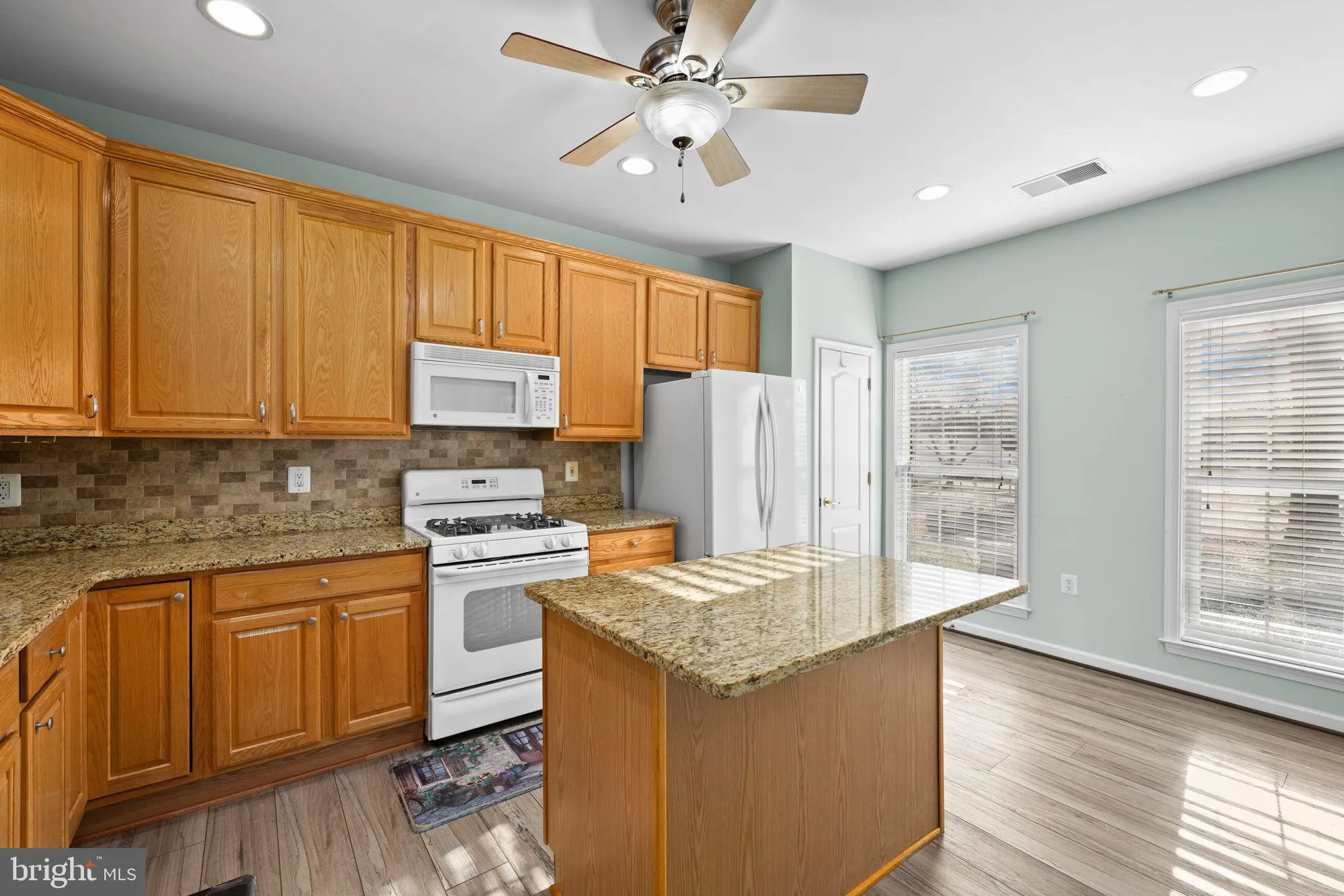 Property Slideshow image 9 of 39 | 19 calloway dr, Fredericksburg, VA, 22406