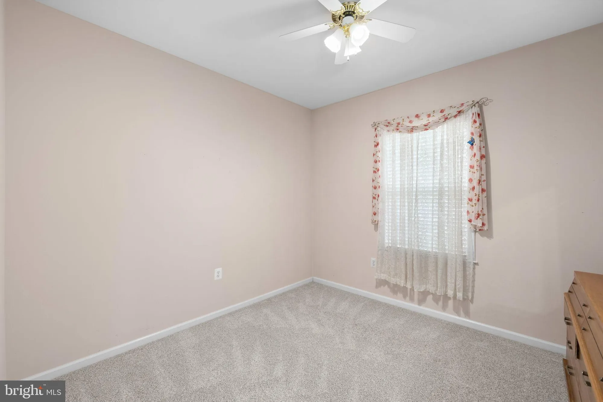 Property Slideshow image 28 of 39 | 19 calloway dr, Fredericksburg, VA, 22406