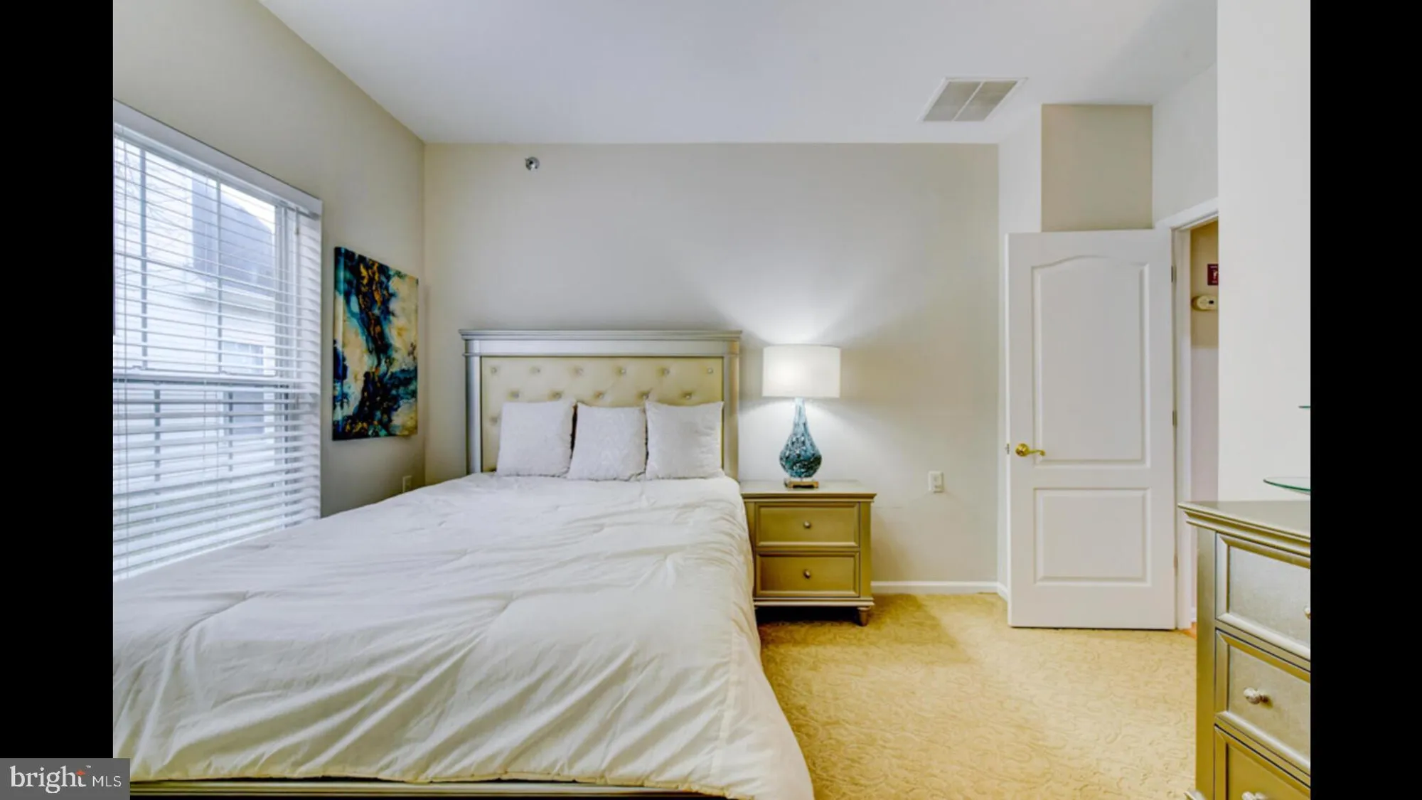 Property Slideshow image 27 of 54 | 25 cardinalflower ln, West Windsor, NJ, 08550