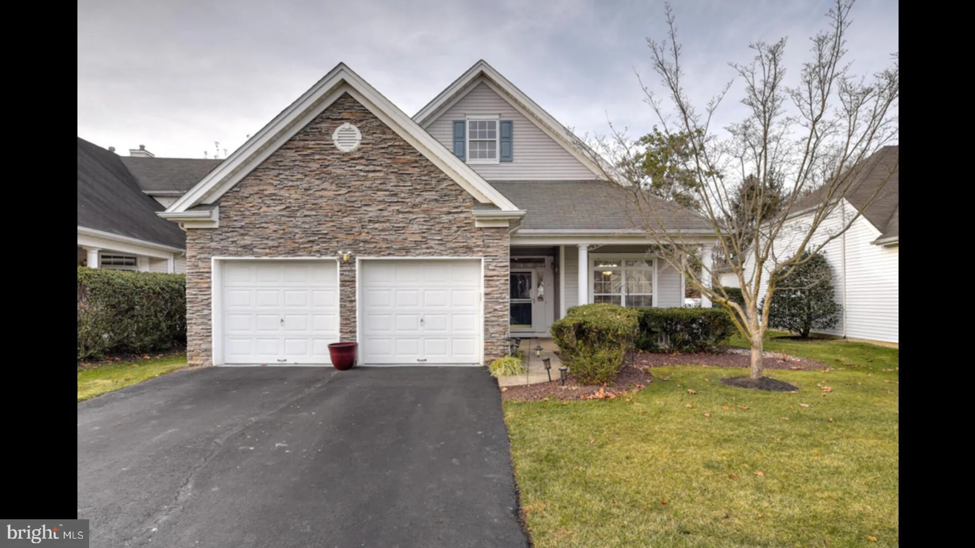 Property Slideshow image 1 of 54 | 25 cardinalflower ln, West Windsor, NJ, 08550