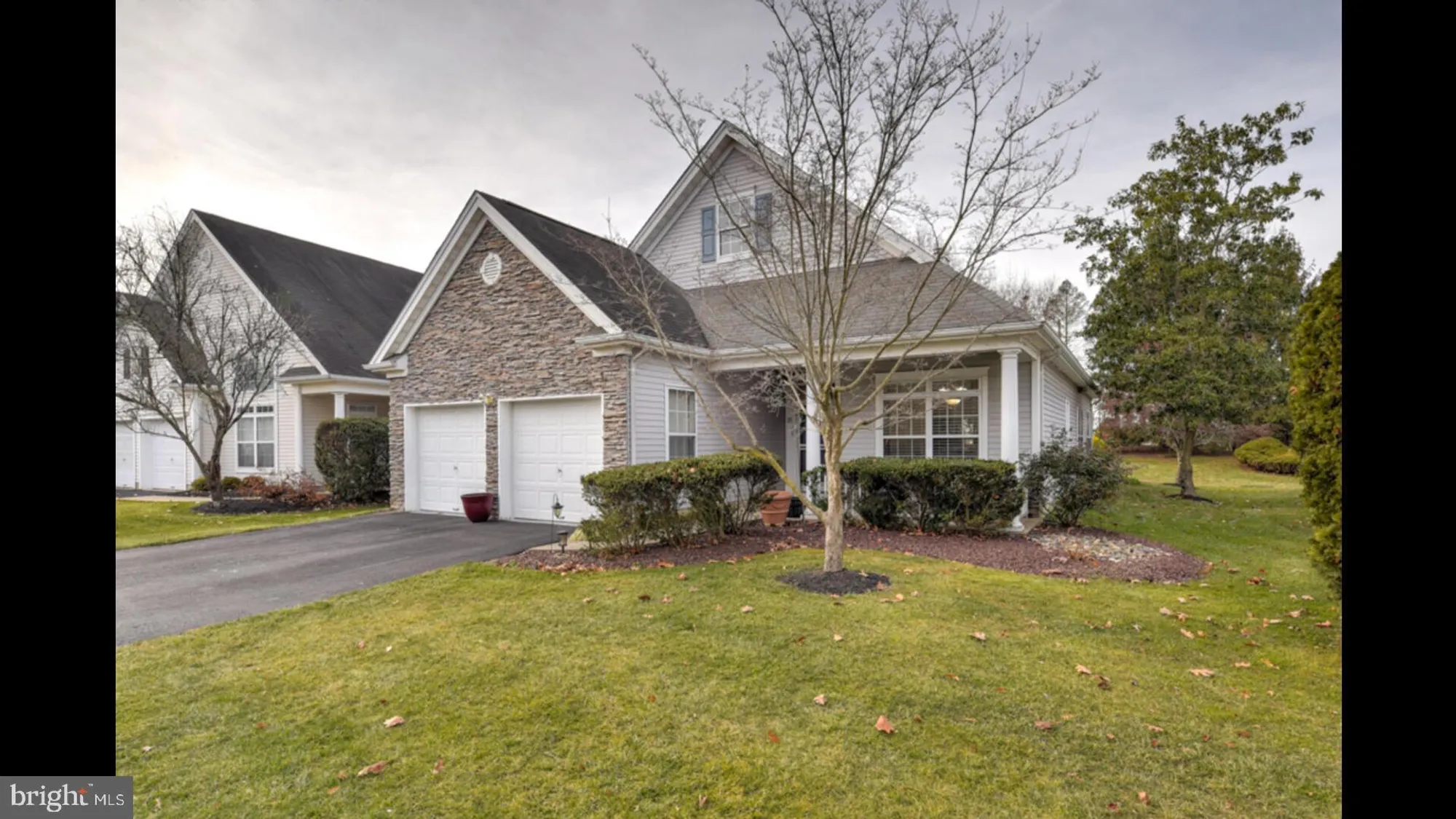 Property Slideshow image 3 of 54 | 25 cardinalflower ln, West Windsor, NJ, 08550