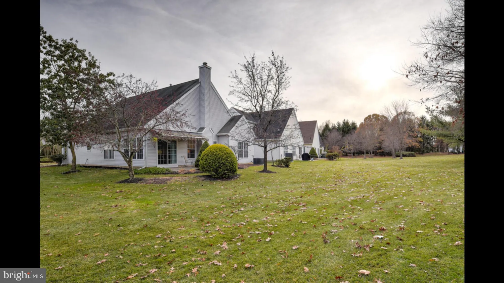 Property Slideshow image 34 of 54 | 25 cardinalflower ln, West Windsor, NJ, 08550