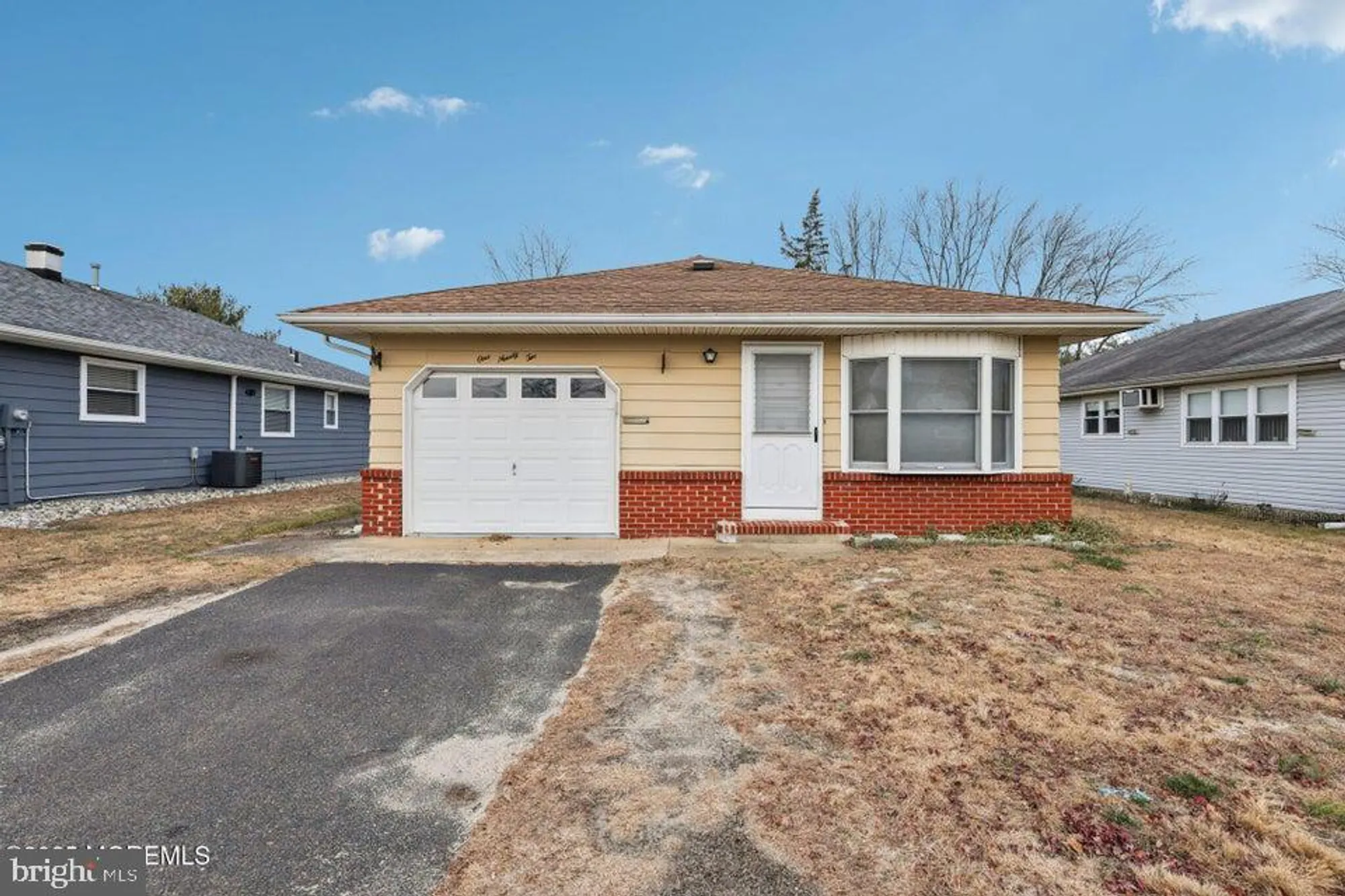 Property Slideshow image 1 of 26 | 192 charlotteville dr, Toms River, NJ, 08757