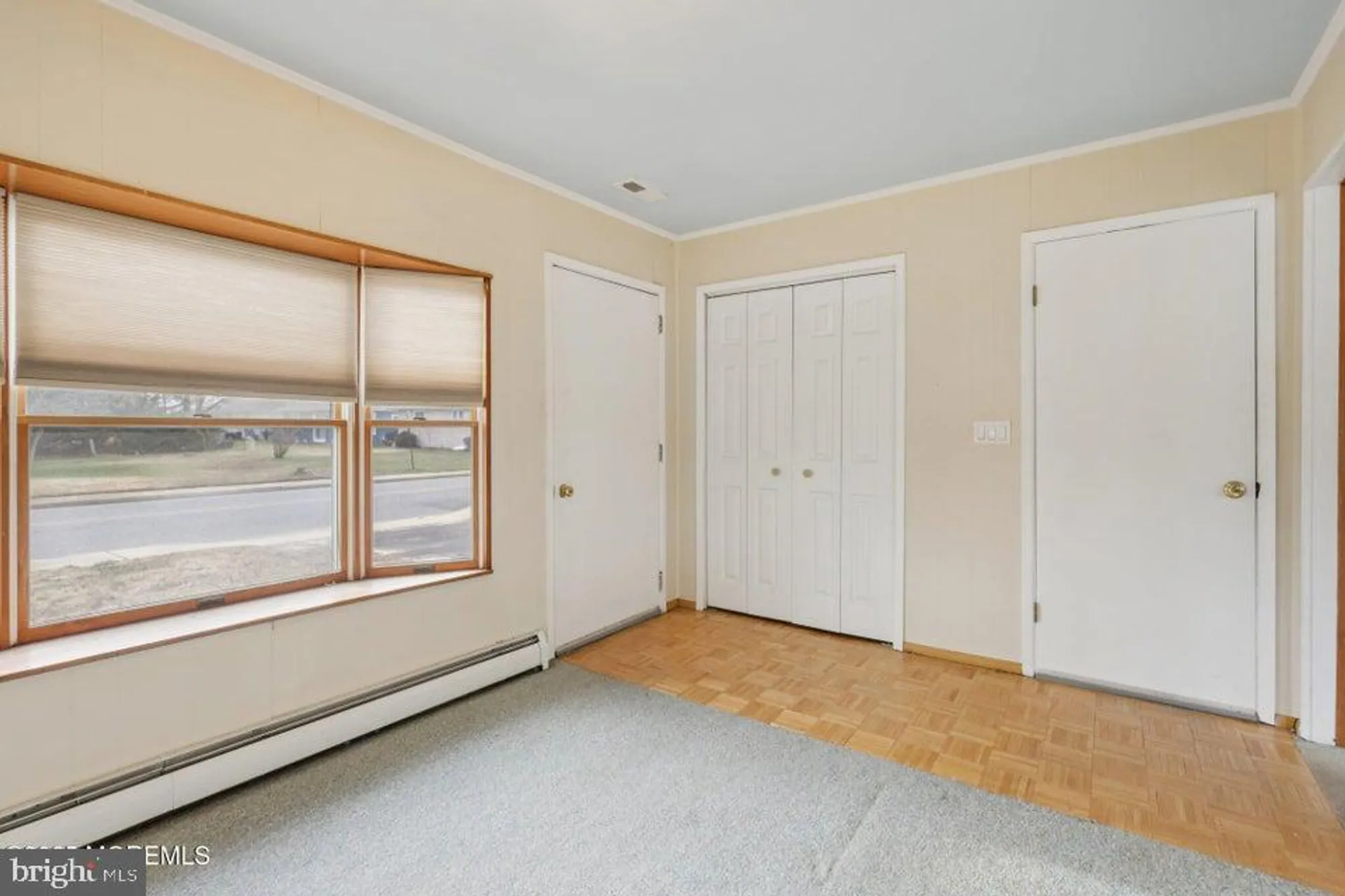 Property Slideshow image 6 of 26 | 192 charlotteville dr, Toms River, NJ, 08757
