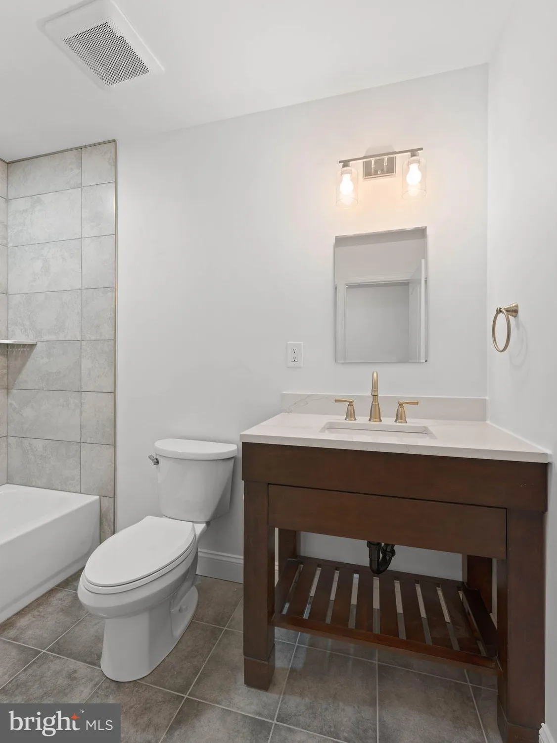 Property Slideshow image 20 of 26 | 617 caribbean way, Williamstown, NJ, 08094