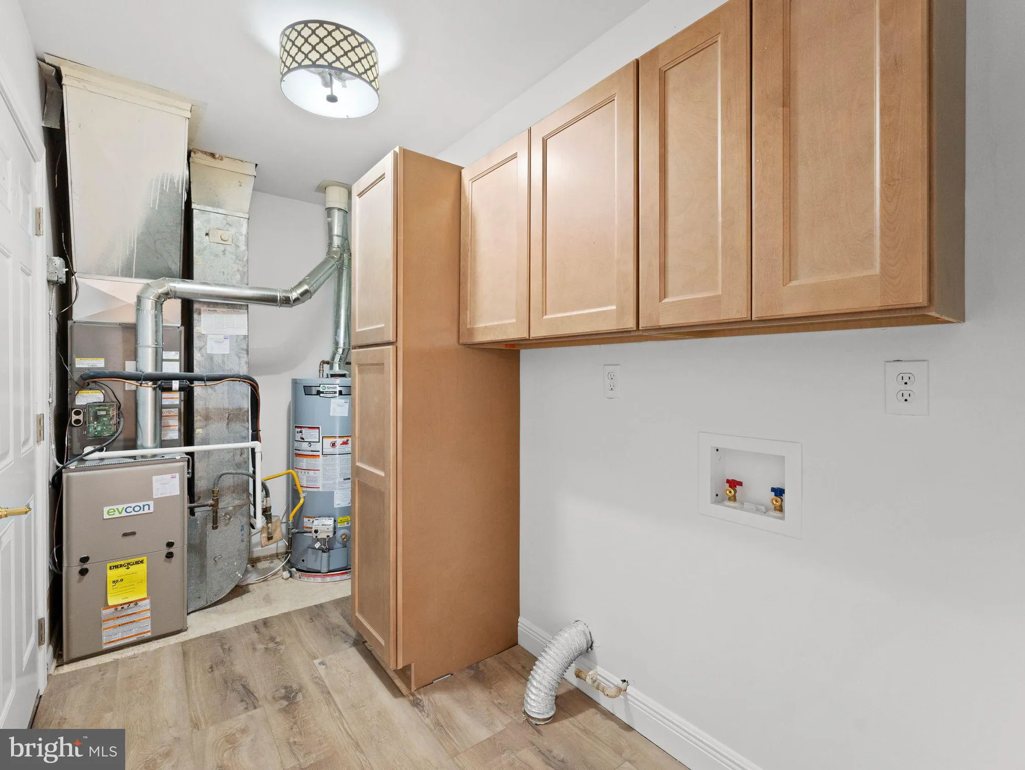 Property Slideshow image 22 of 26 | 617 caribbean way, Williamstown, NJ, 08094