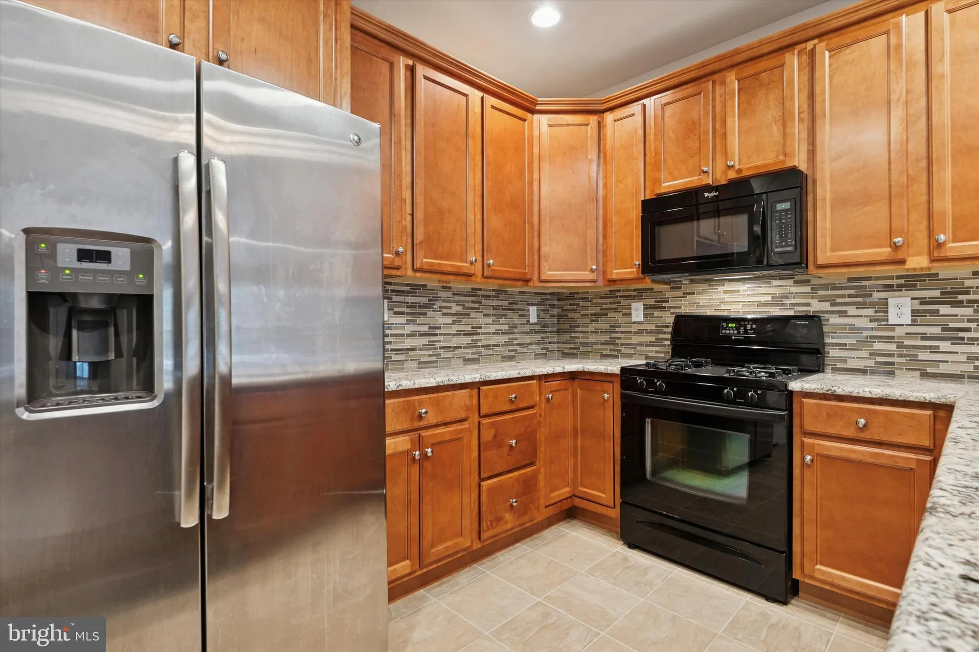 Property Slideshow image 9 of 23 | 550 hodgson cir, West Grove, PA, 19390