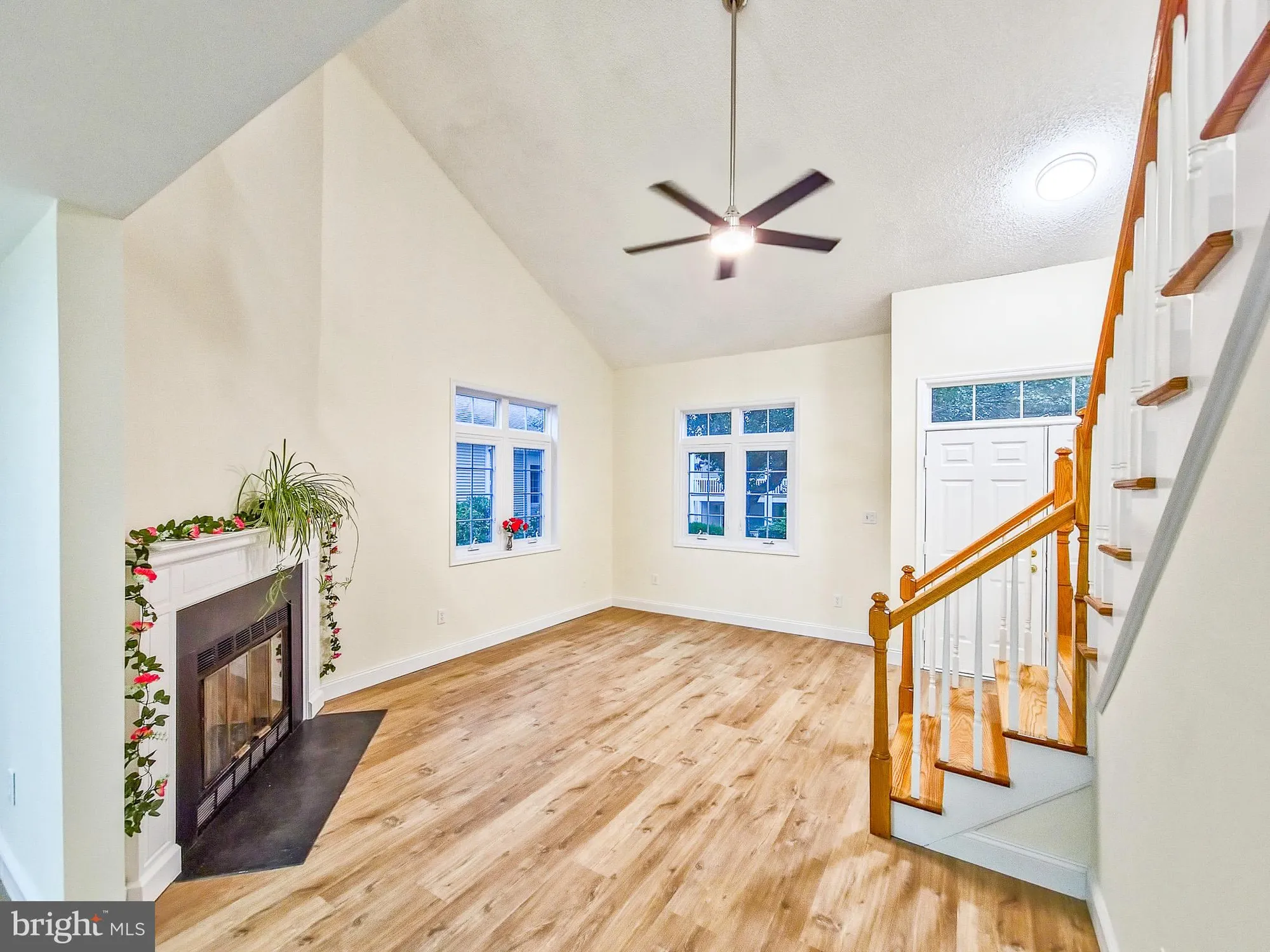 Property Slideshow image 8 of 36 | 7c rutland ln, Monroe Township, NJ, 08831