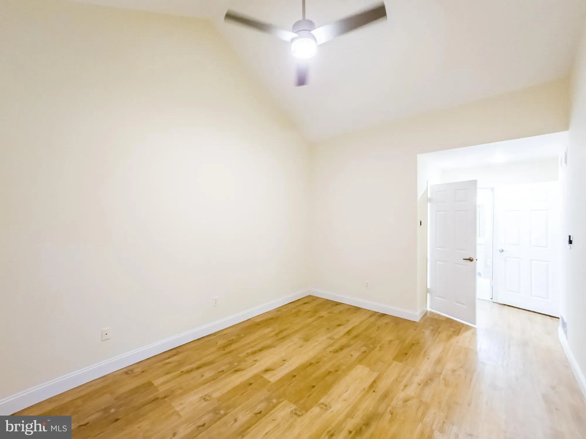 Property Slideshow image 13 of 36 | 7c rutland ln, Monroe Township, NJ, 08831