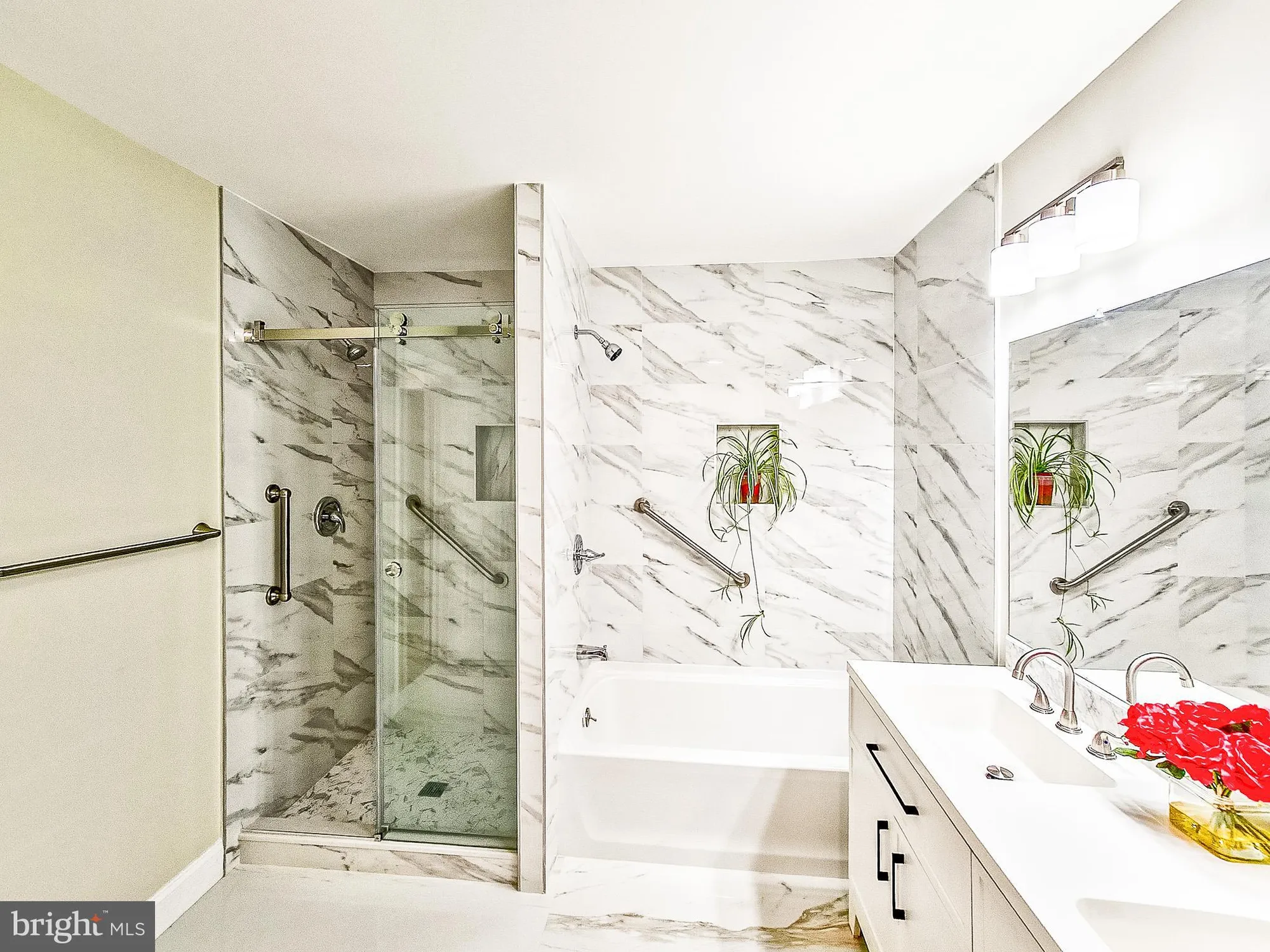 Property Slideshow image 15 of 36 | 7c rutland ln, Monroe Township, NJ, 08831