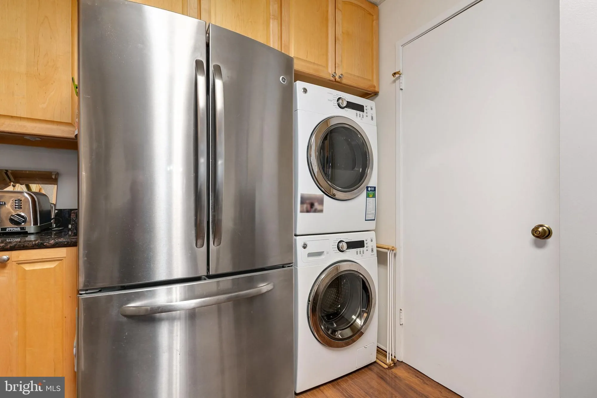 Property Slideshow image 6 of 44 | 15101 interlachen dr 1-416, Silver Spring, MD, 20906