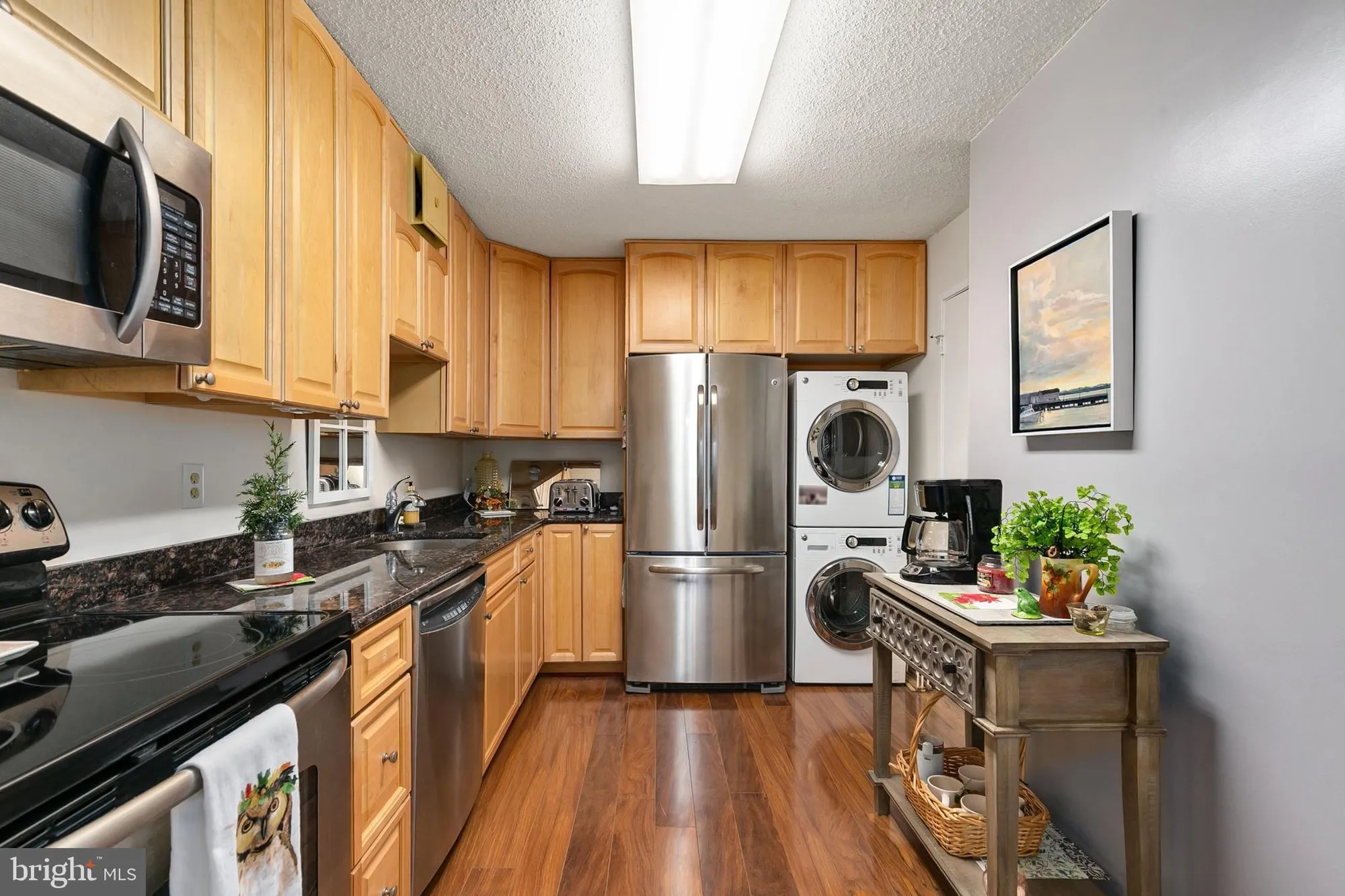 Property Slideshow image 5 of 44 | 15101 interlachen dr 1-416, Silver Spring, MD, 20906