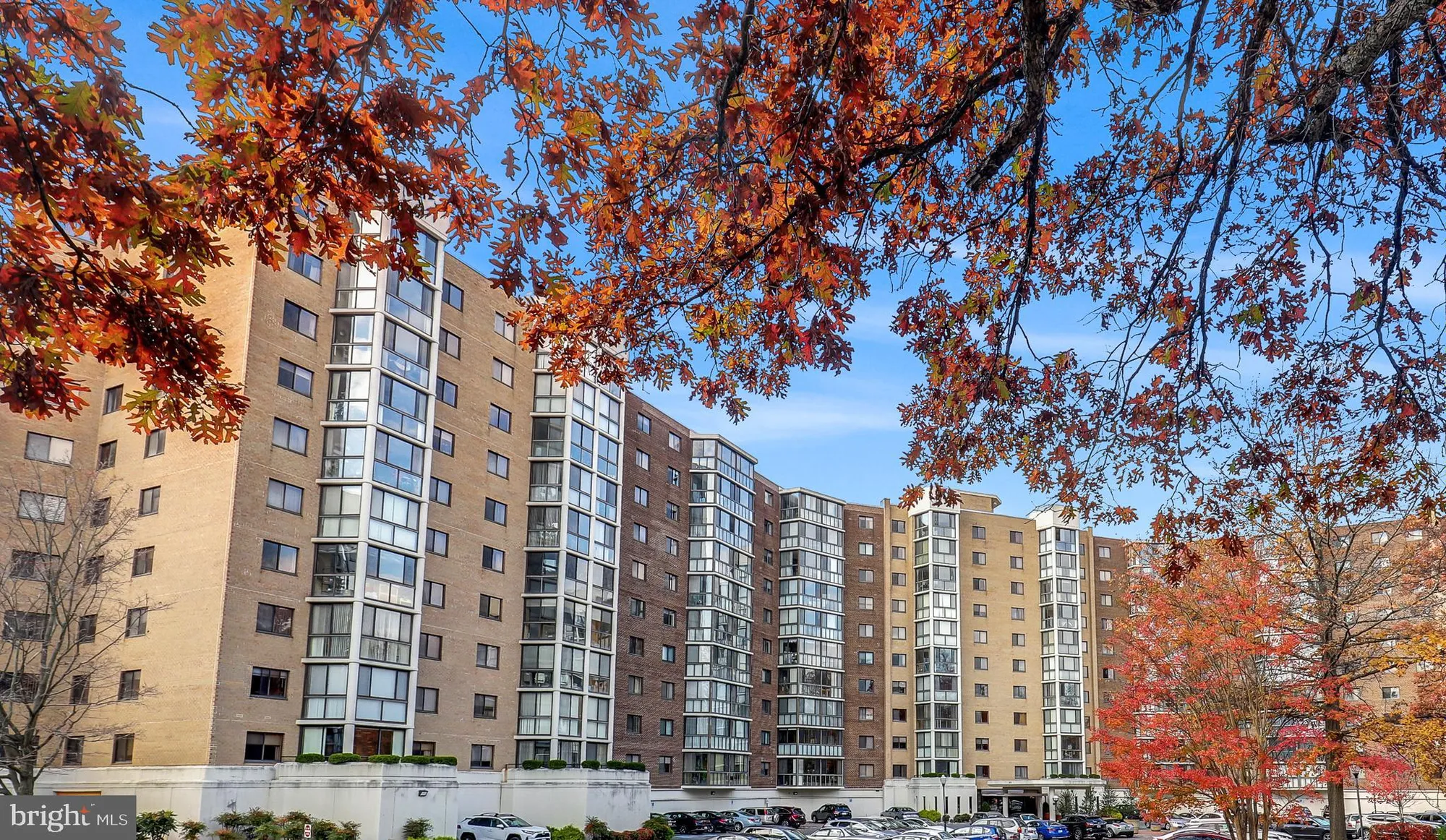 Property Slideshow image 43 of 44 | 15101 interlachen dr 1-416, Silver Spring, MD, 20906