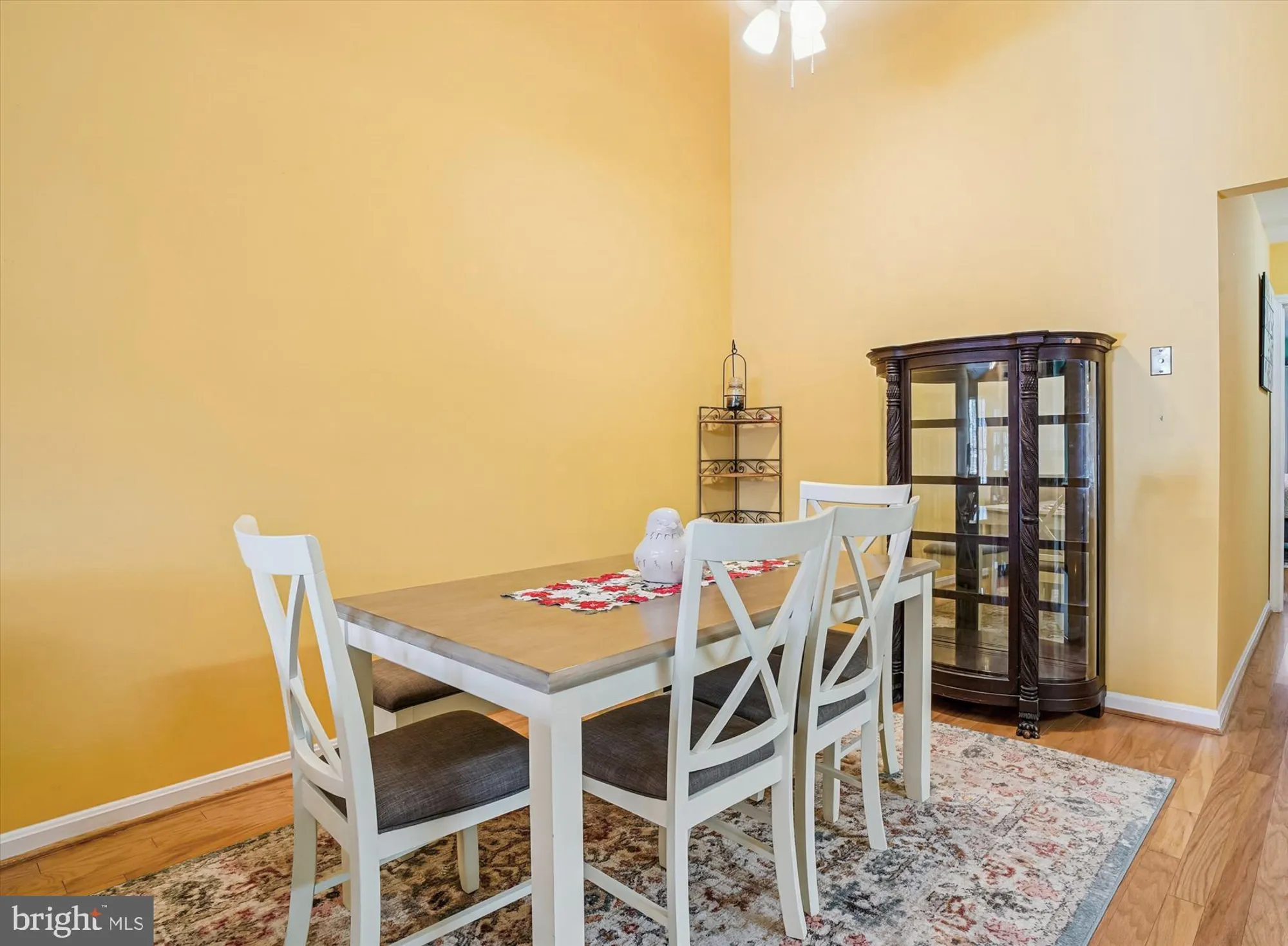 Property Slideshow image 3 of 11 | 1955 marconi cir, Annapolis, MD, 21401