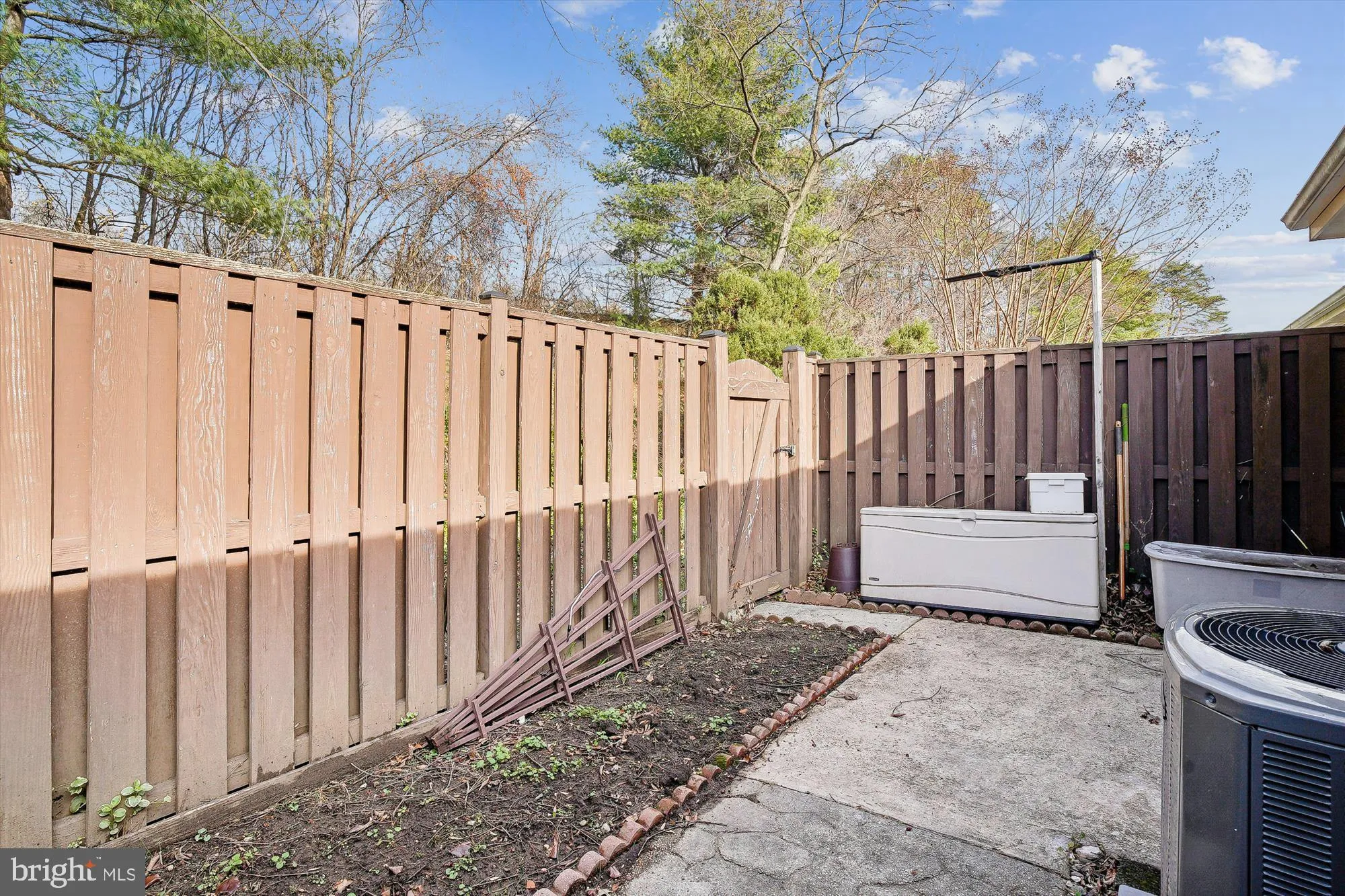 Property Slideshow image 11 of 11 | 1955 marconi cir, Annapolis, MD, 21401
