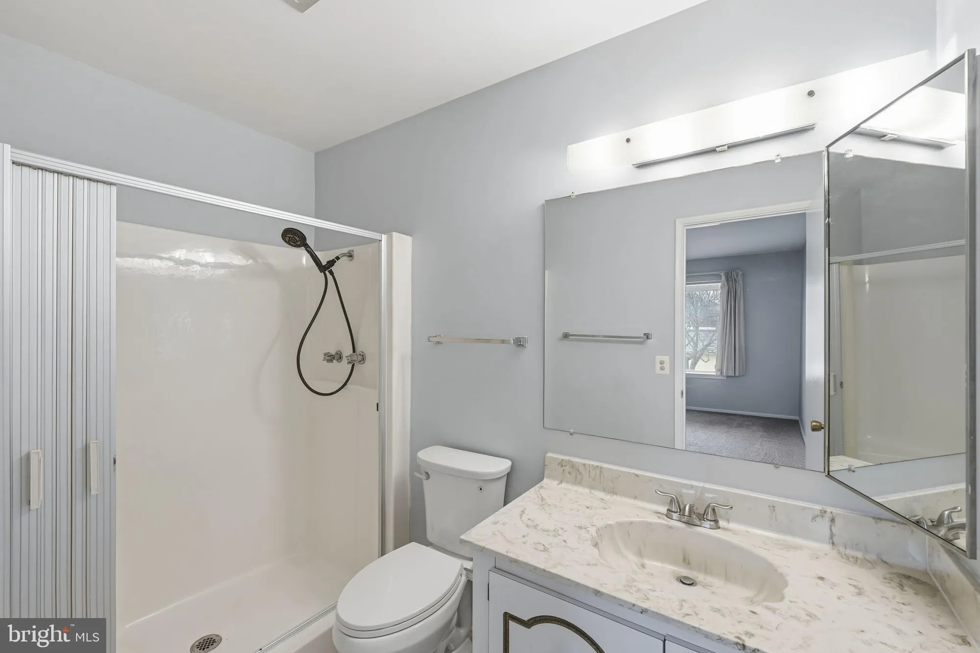 Property Slideshow image 29 of 32 | 3103 beckenham ct # 252-d, Silver Spring, MD, 20906