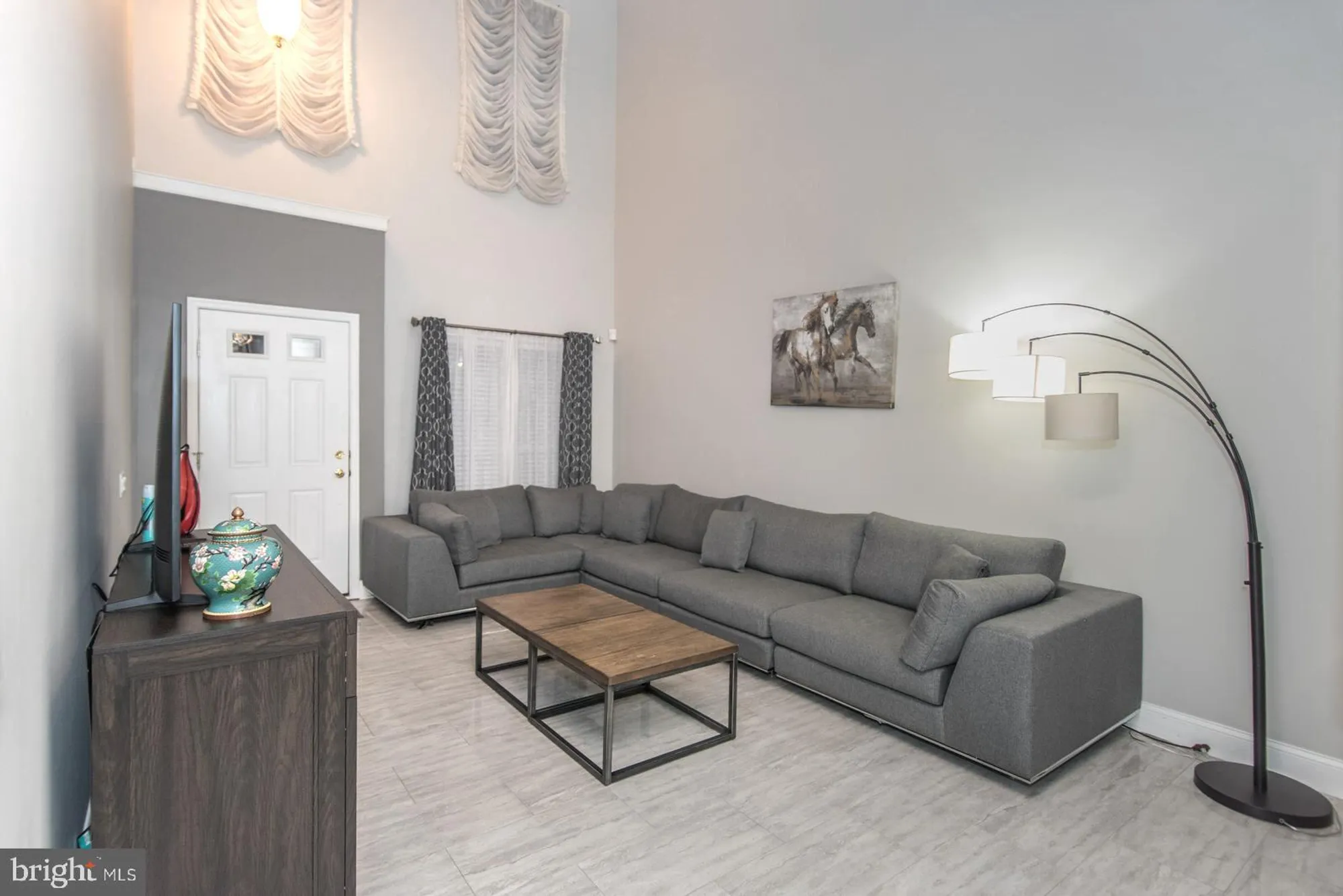 Property Slideshow image 4 of 71 | 843 geranium dr, Warrington, PA, 18976