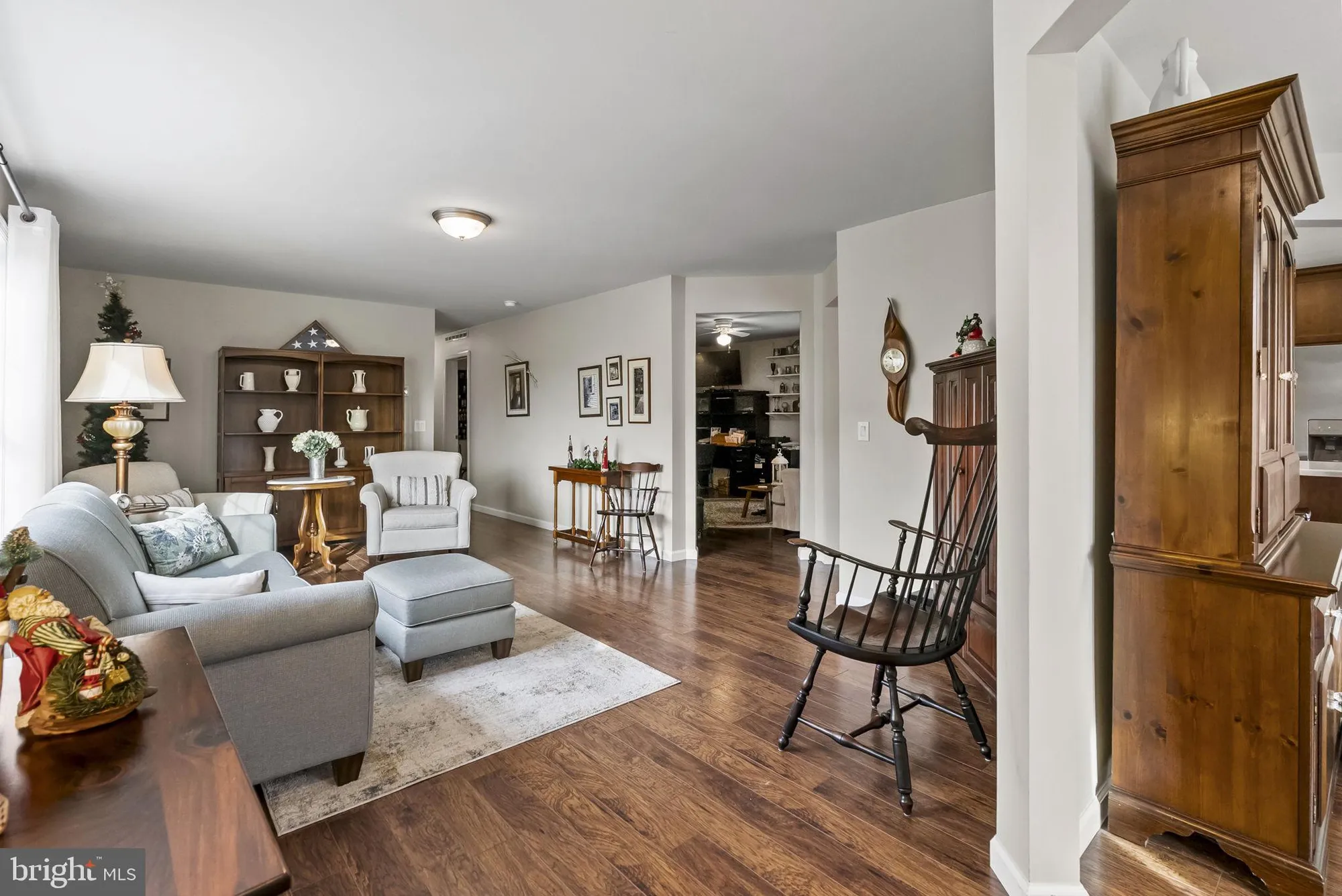 Property Slideshow image 5 of 34 | 501 blue bell springs dr, Blue Bell, PA, 19422