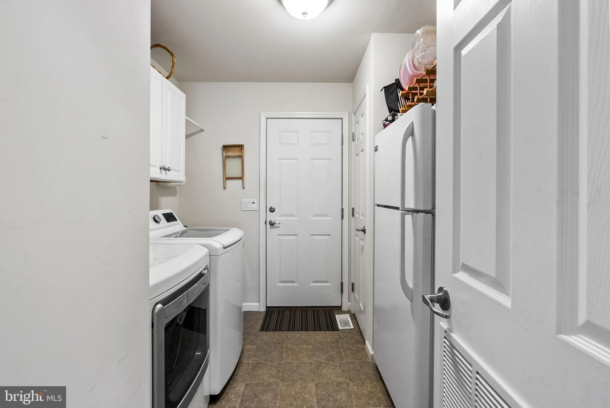 Property Slideshow image 30 of 34 | 501 blue bell springs dr, Blue Bell, PA, 19422