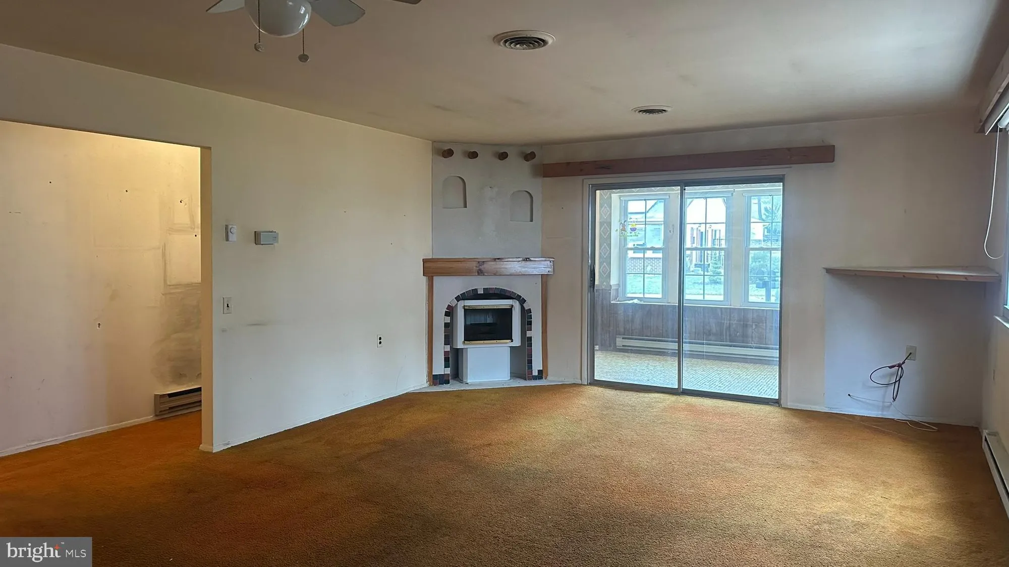 Property Slideshow image 5 of 14 | 5 pembroke la a a, Whiting, NJ, 08759