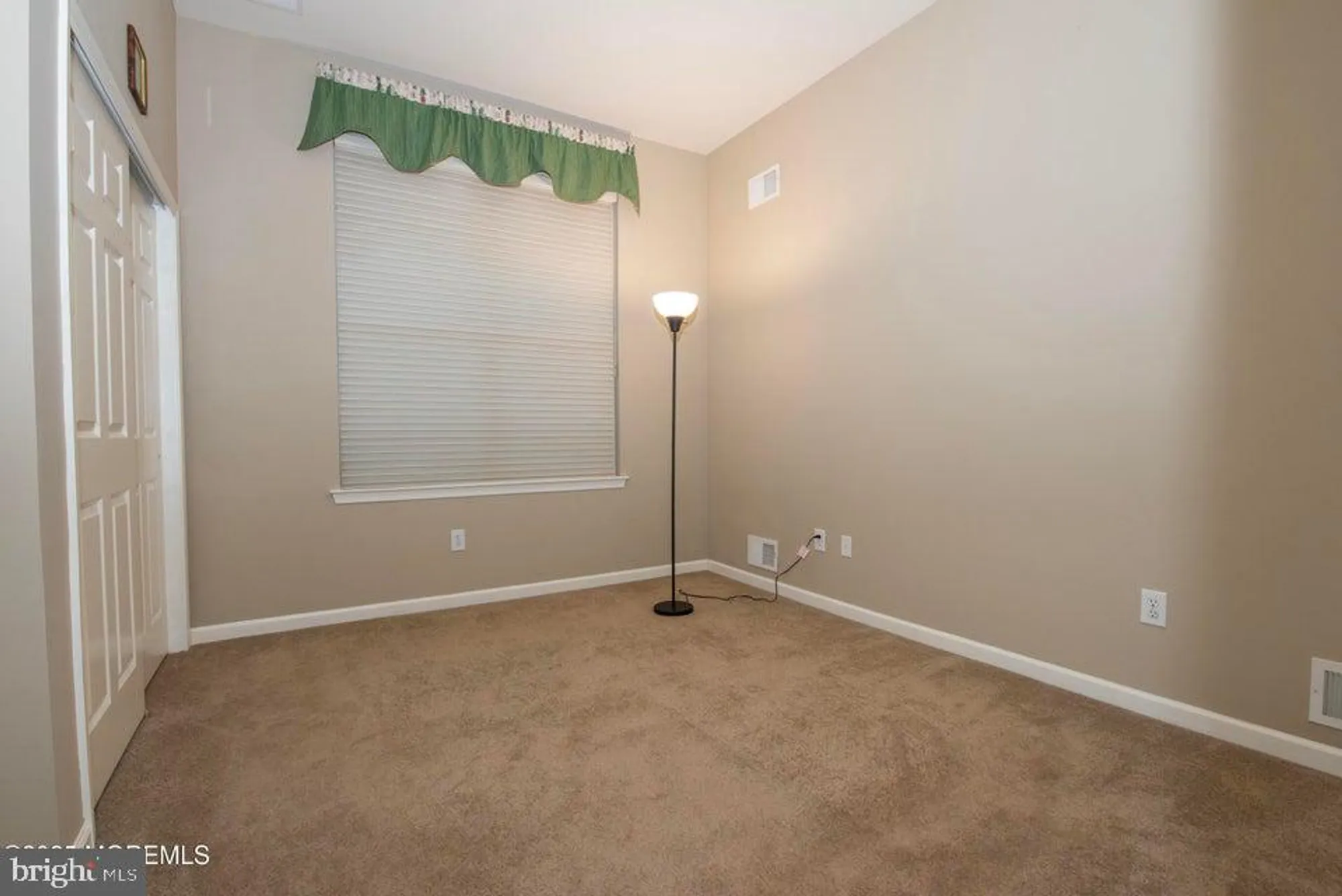 Property Slideshow image 36 of 68 | 110 wild dunes way, Jackson, NJ, 08527