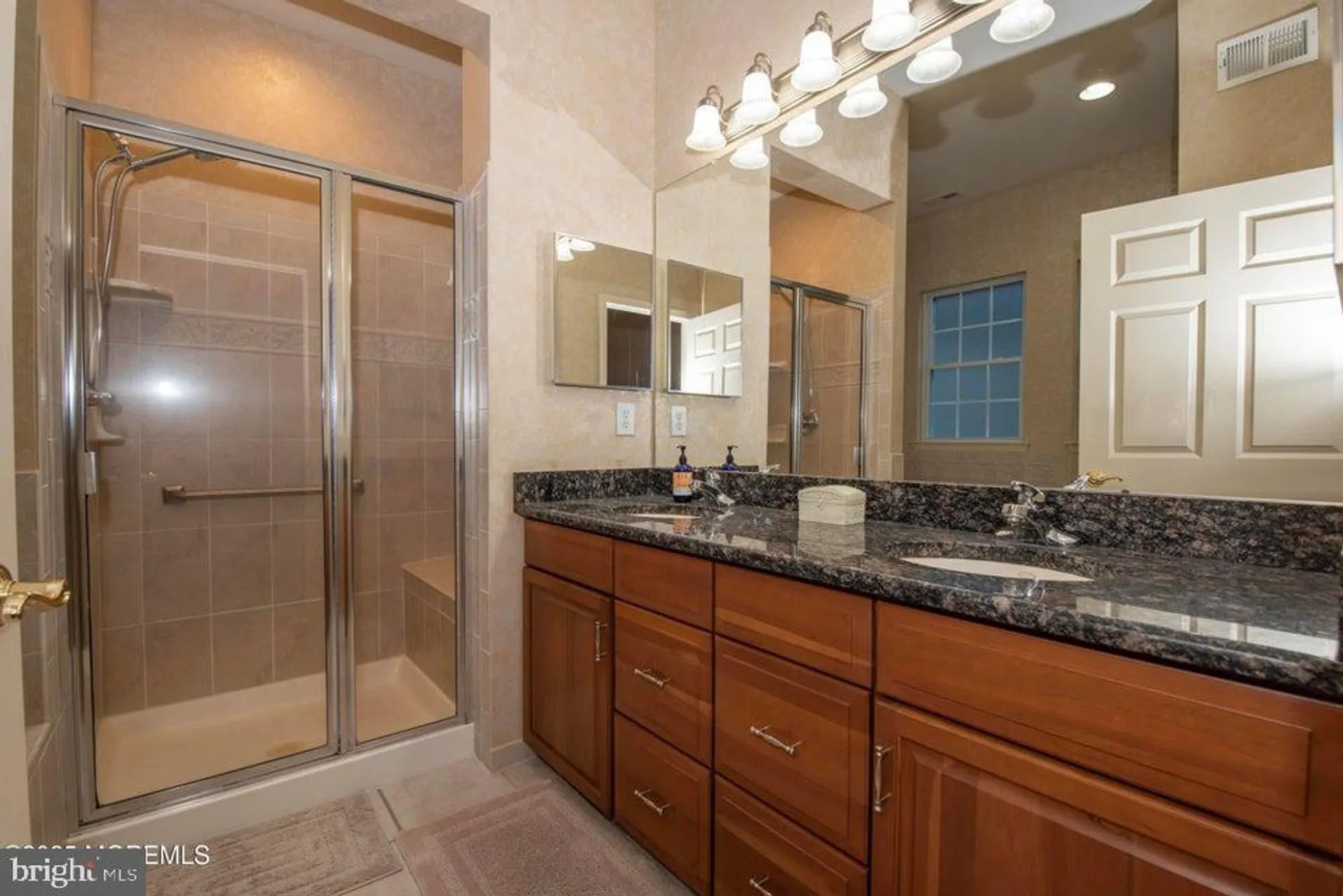 Property Slideshow image 44 of 68 | 110 wild dunes way, Jackson, NJ, 08527