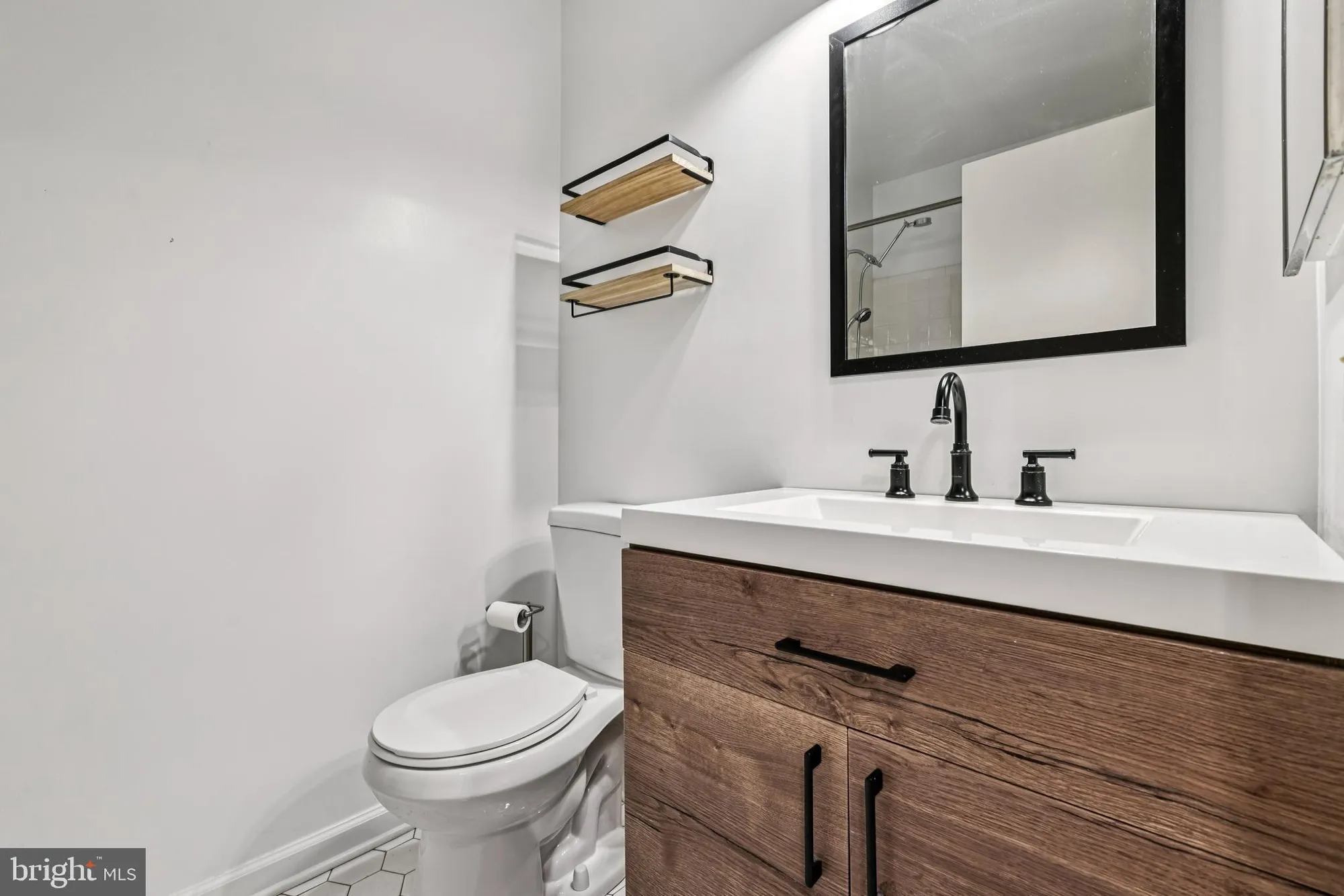 Property Slideshow image 12 of 28 | 15310 pine orchard dr # 84-1b, Silver Spring, MD, 20906