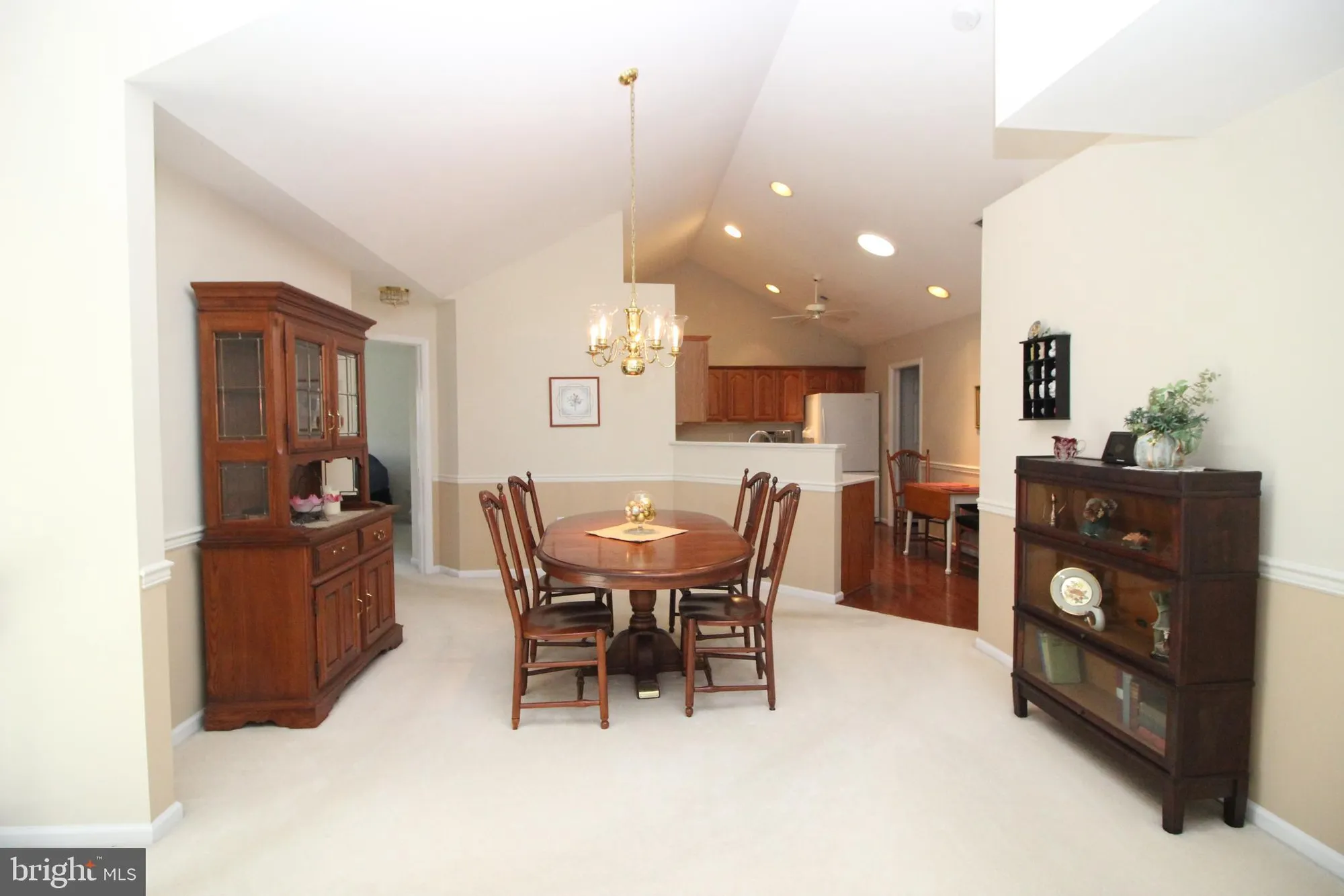 Property Slideshow image 10 of 31 | 35 chancery ct, Souderton, PA, 18964