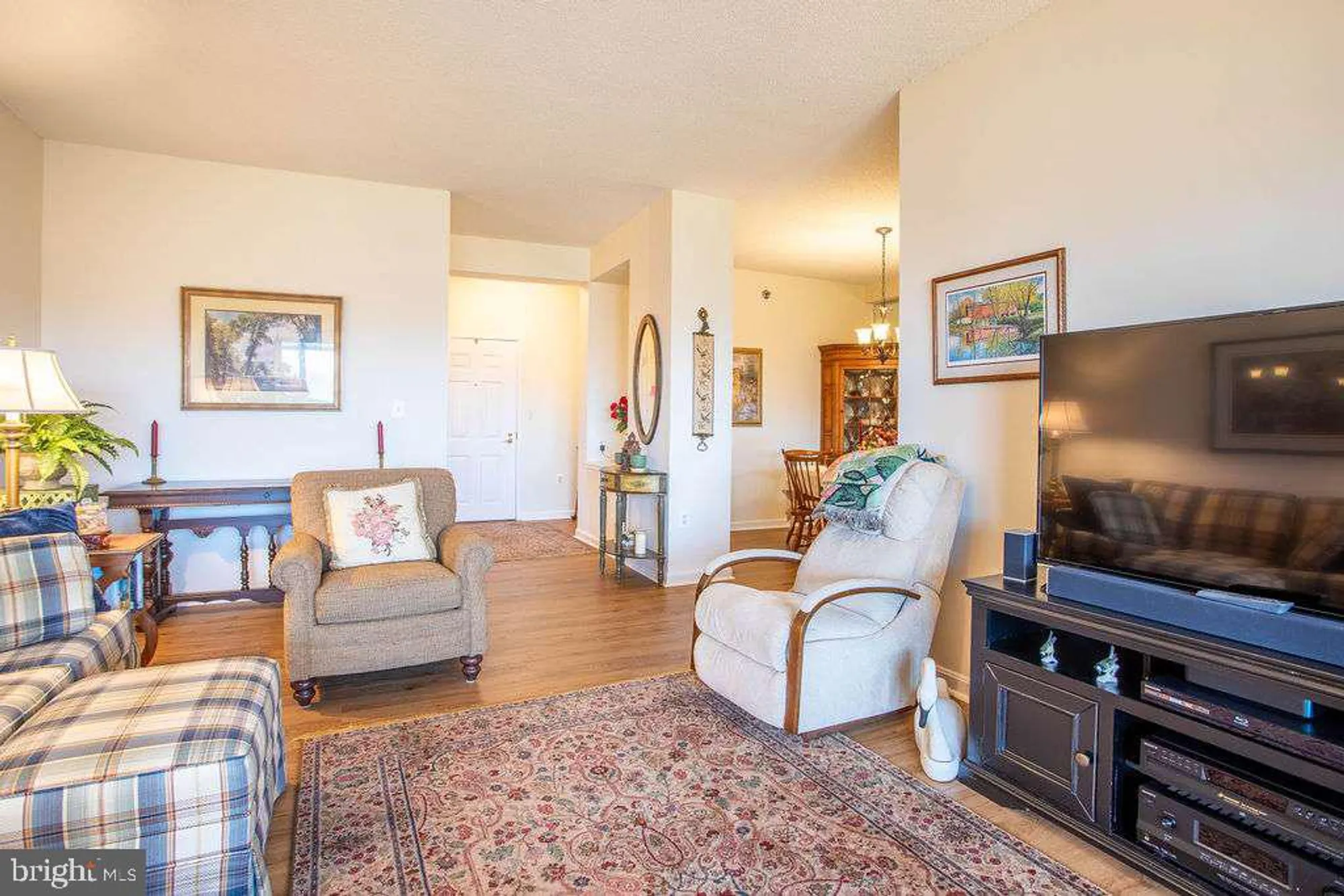 Property Slideshow image 5 of 25 | 3005 s leisure world blvd 812, Silver Spring, MD, 20906
