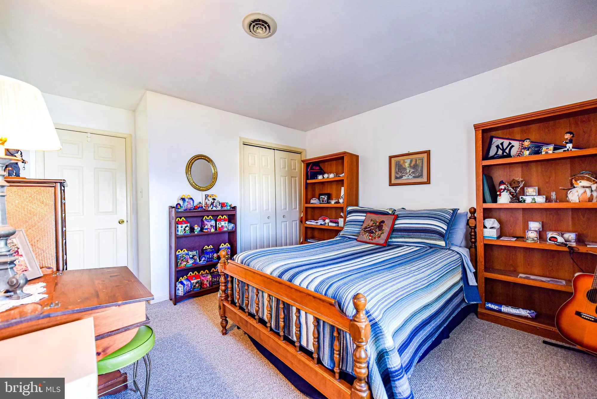 Property Slideshow image 14 of 27 | 23 cedar ave, Manahawkin, NJ, 08050